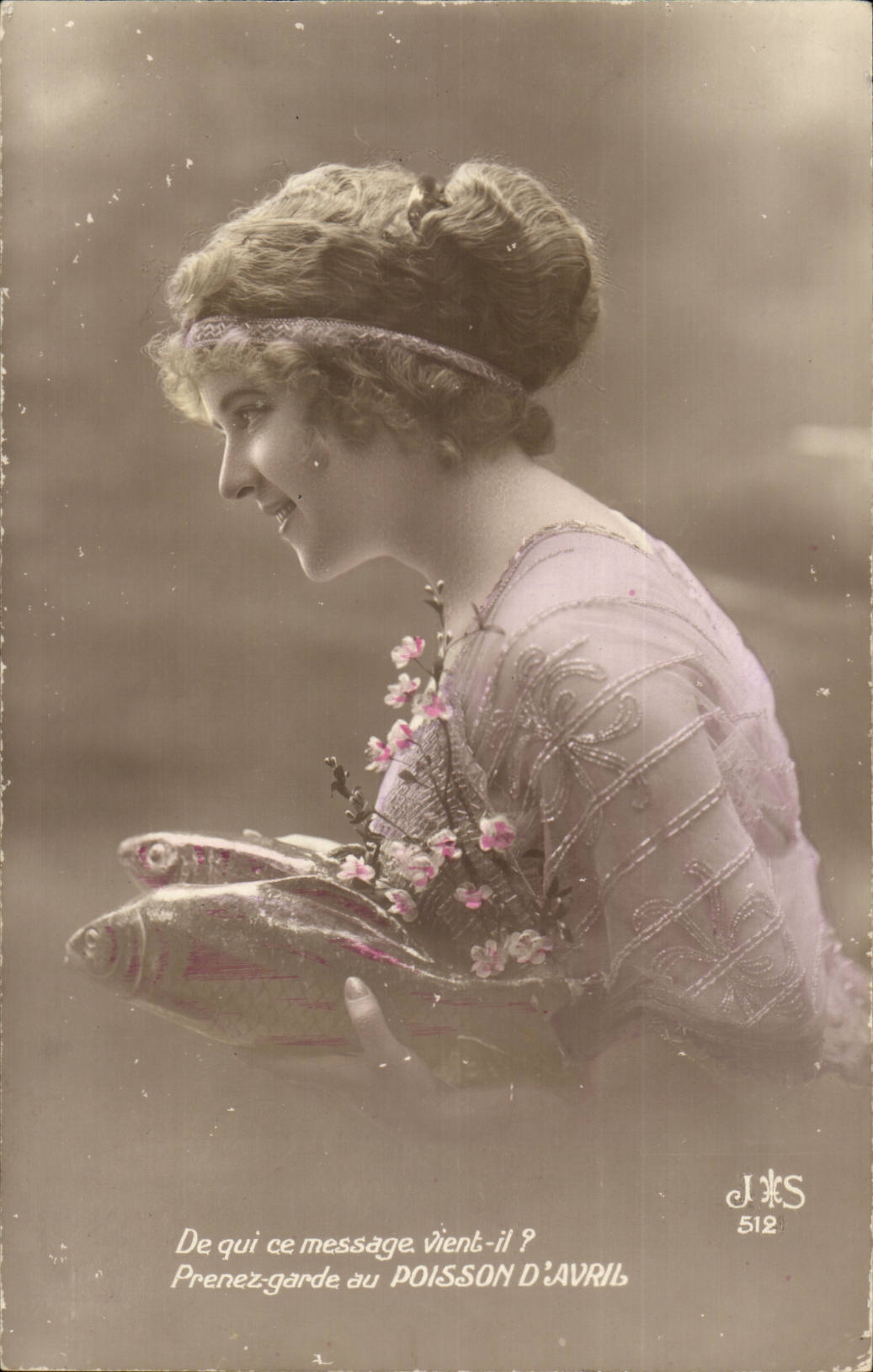 Fantasy CPA From which this message comes? Take guard with fish of April