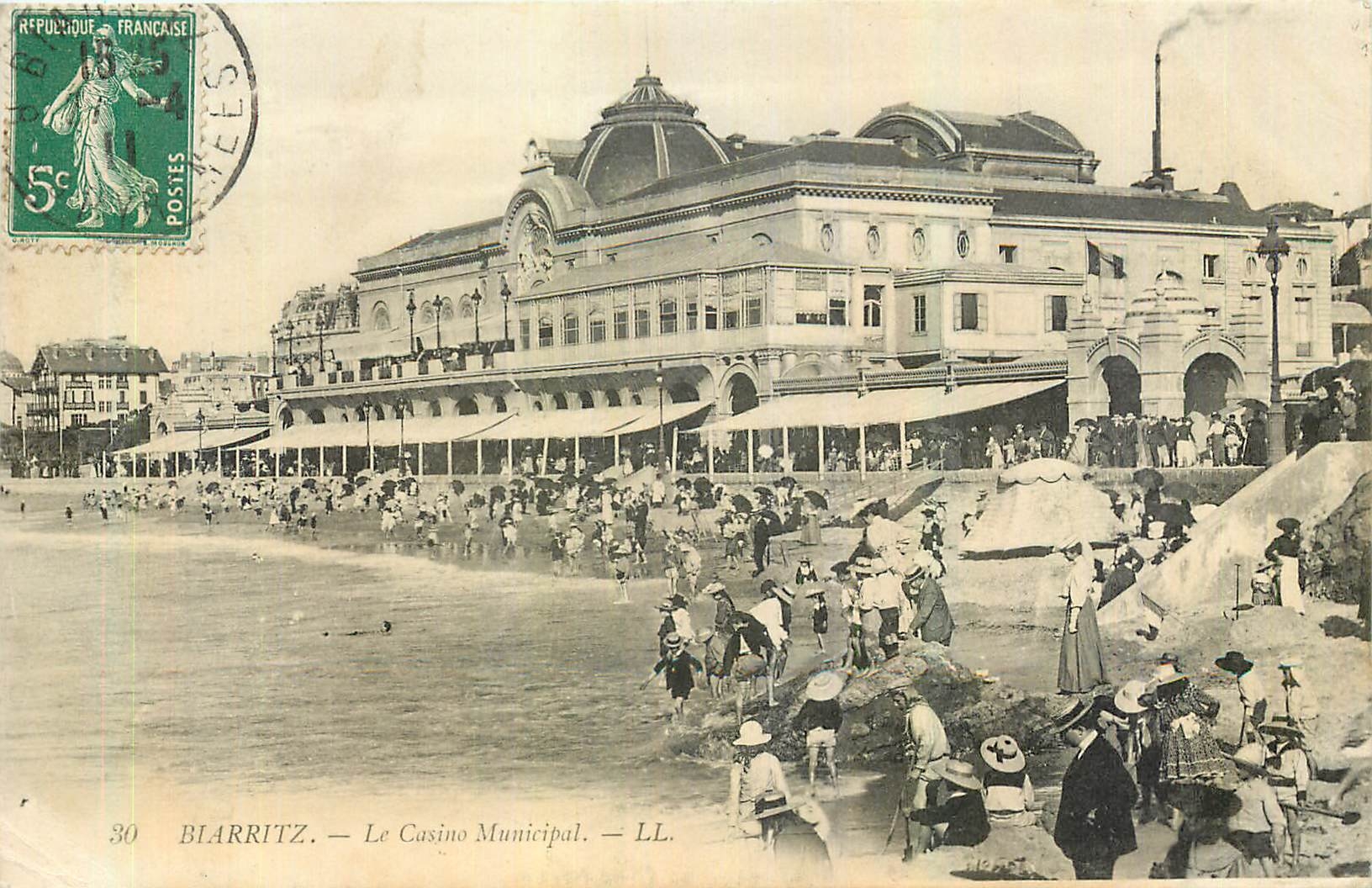 CPA Hendaye B Pyr l'Embarcadere pur Fontarabie Espagne