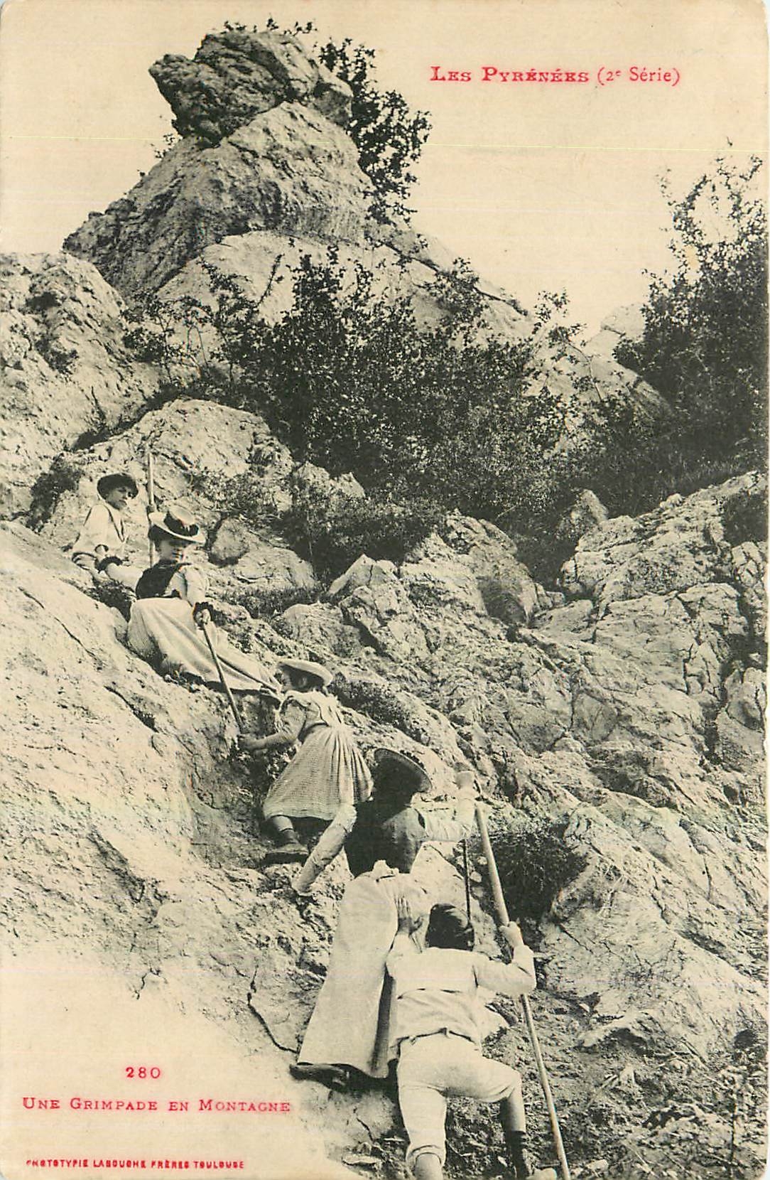 CPA Les Pyrenees Une grimpade en Montagne Alpinisme