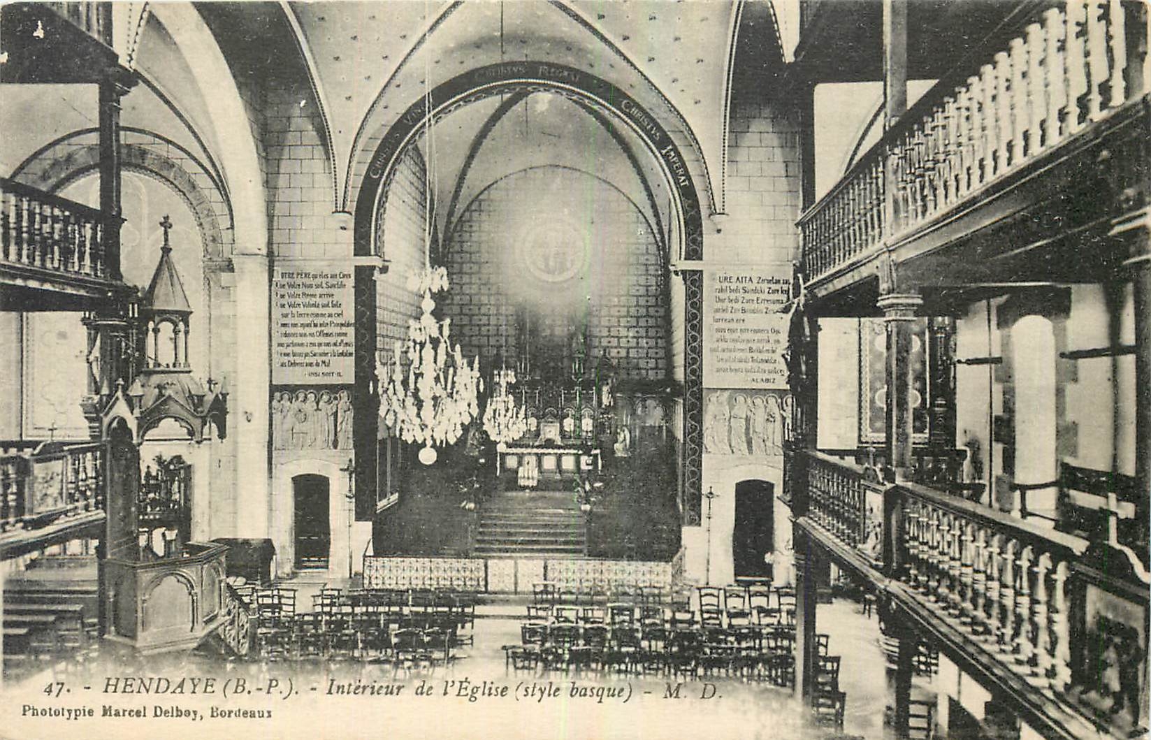CPA Hendaye B P Interieur de l'eglise Style Basque