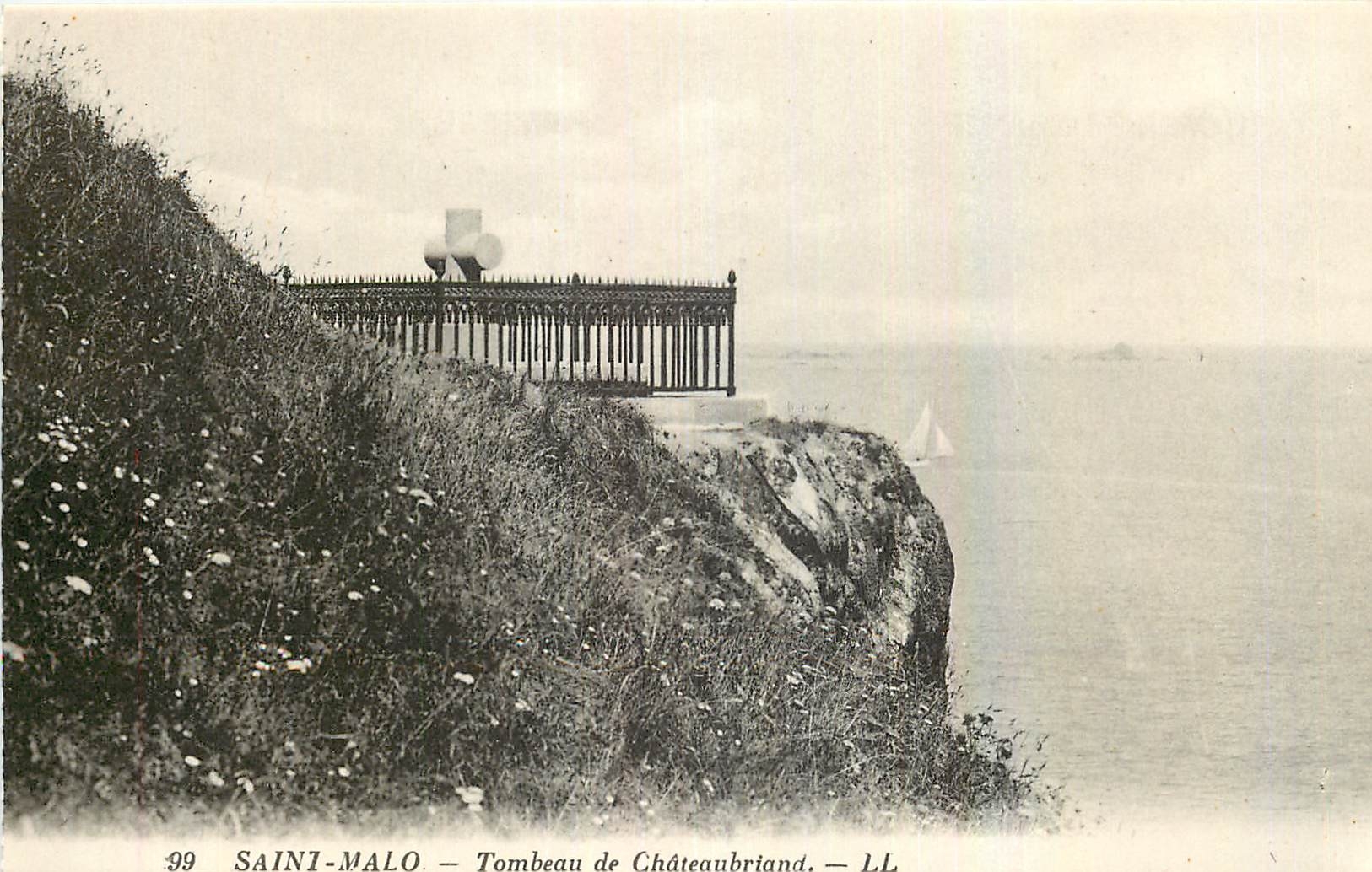 CPA Saint Malo Tombeau de Chateubriand 