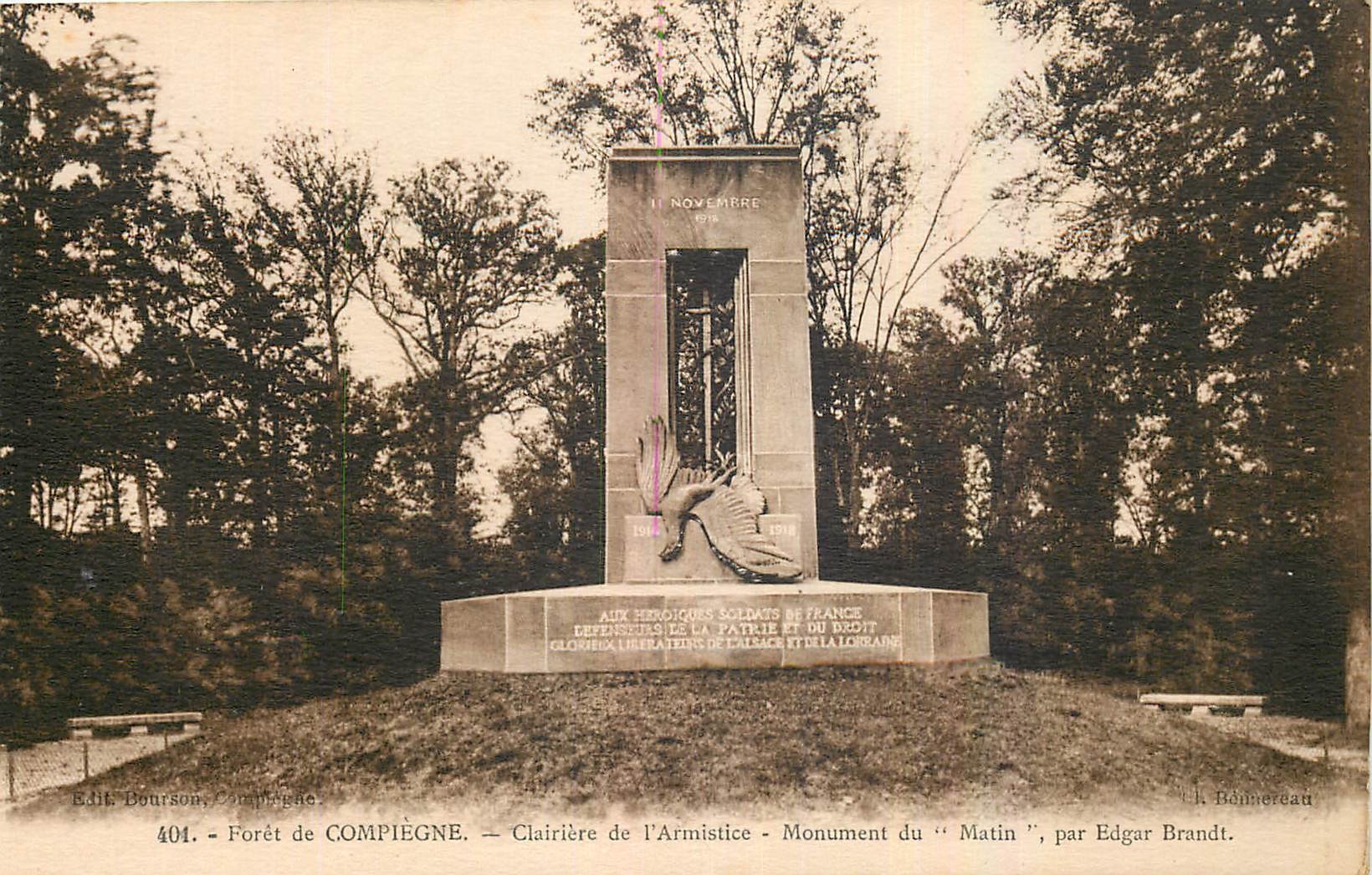 CPA Foret de Compiegne Clairiere de l'Armistice Monument du matin 