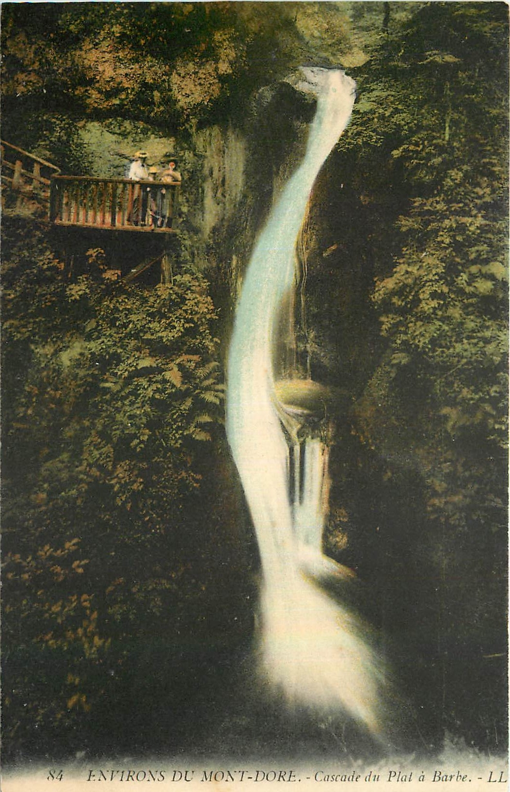 CPA Environs du Mont Dore Cascade du Plat a Barbe 