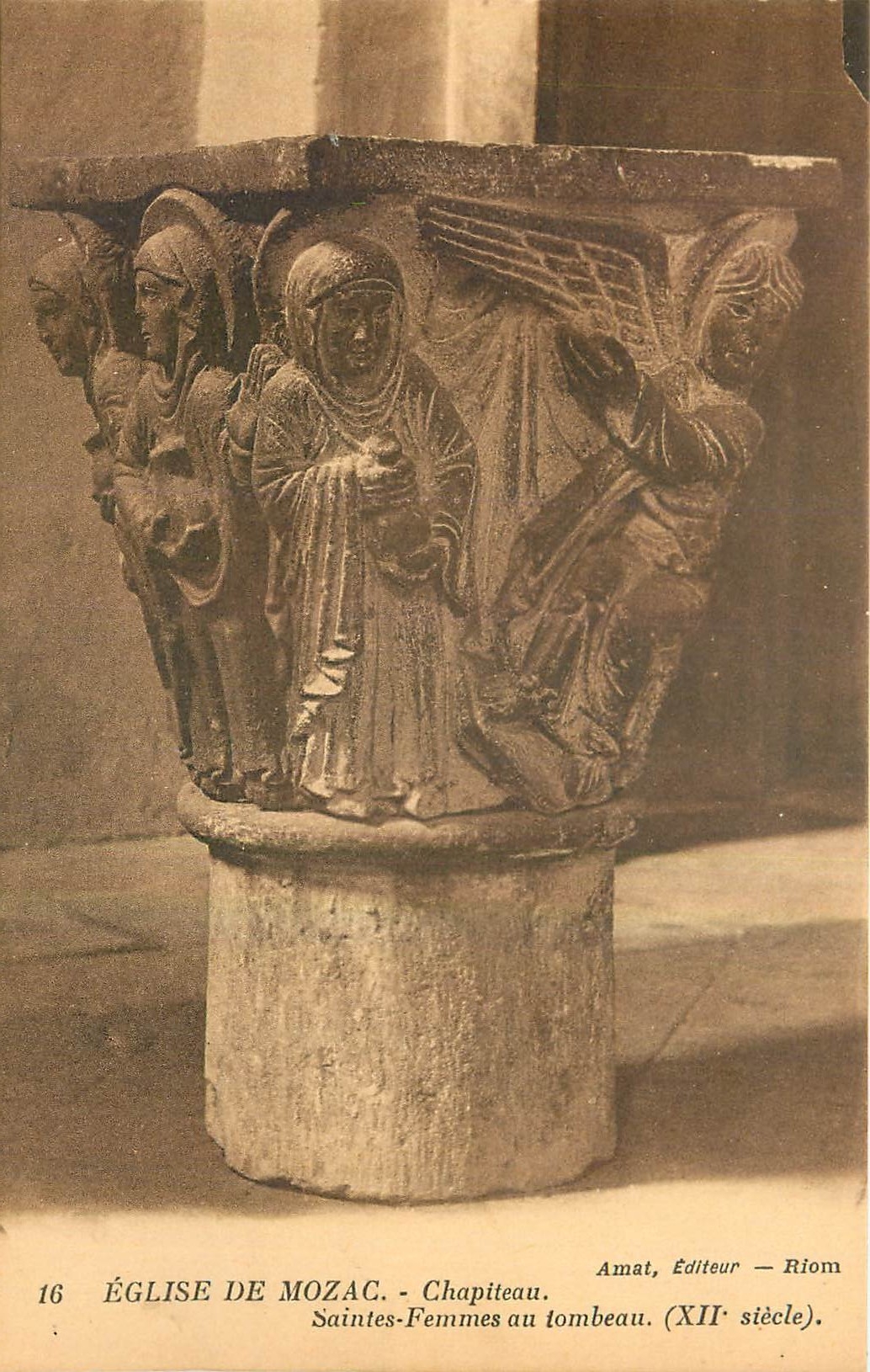 CPA Eglise de Mozac Chapiteau Saintes Femmes au tombeau 