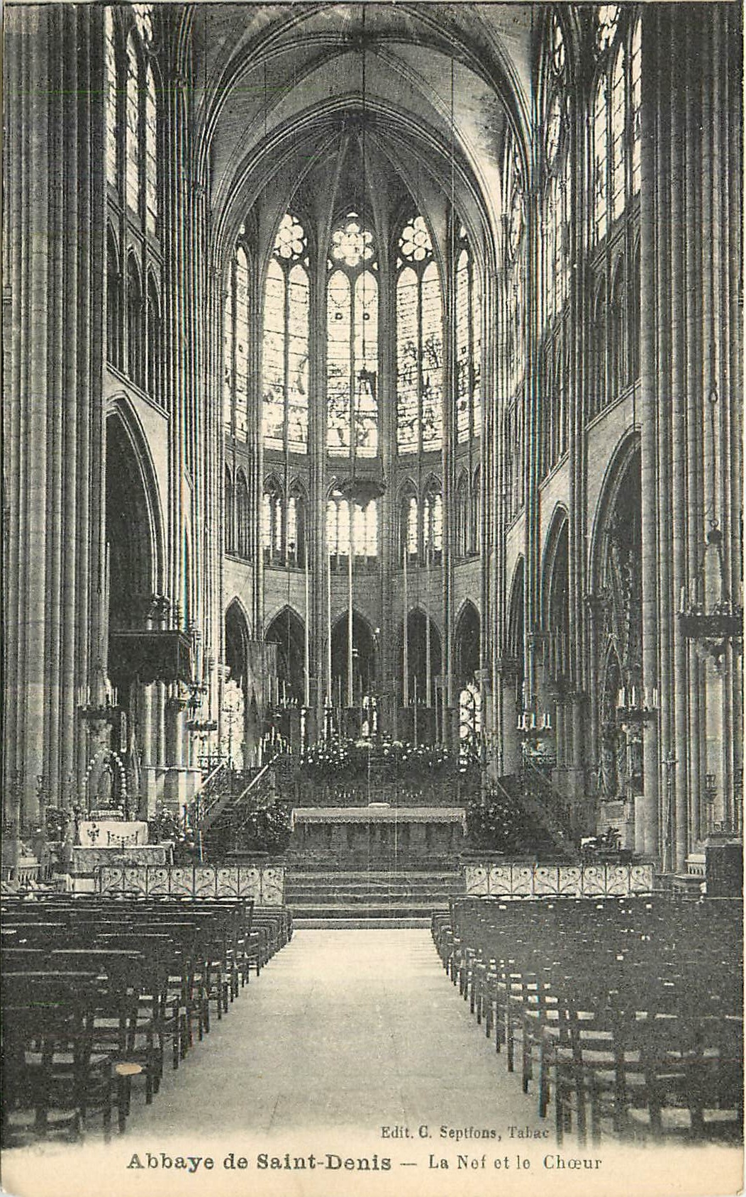 CPA Abbaye de Saint denis La Nef et le Choeur 