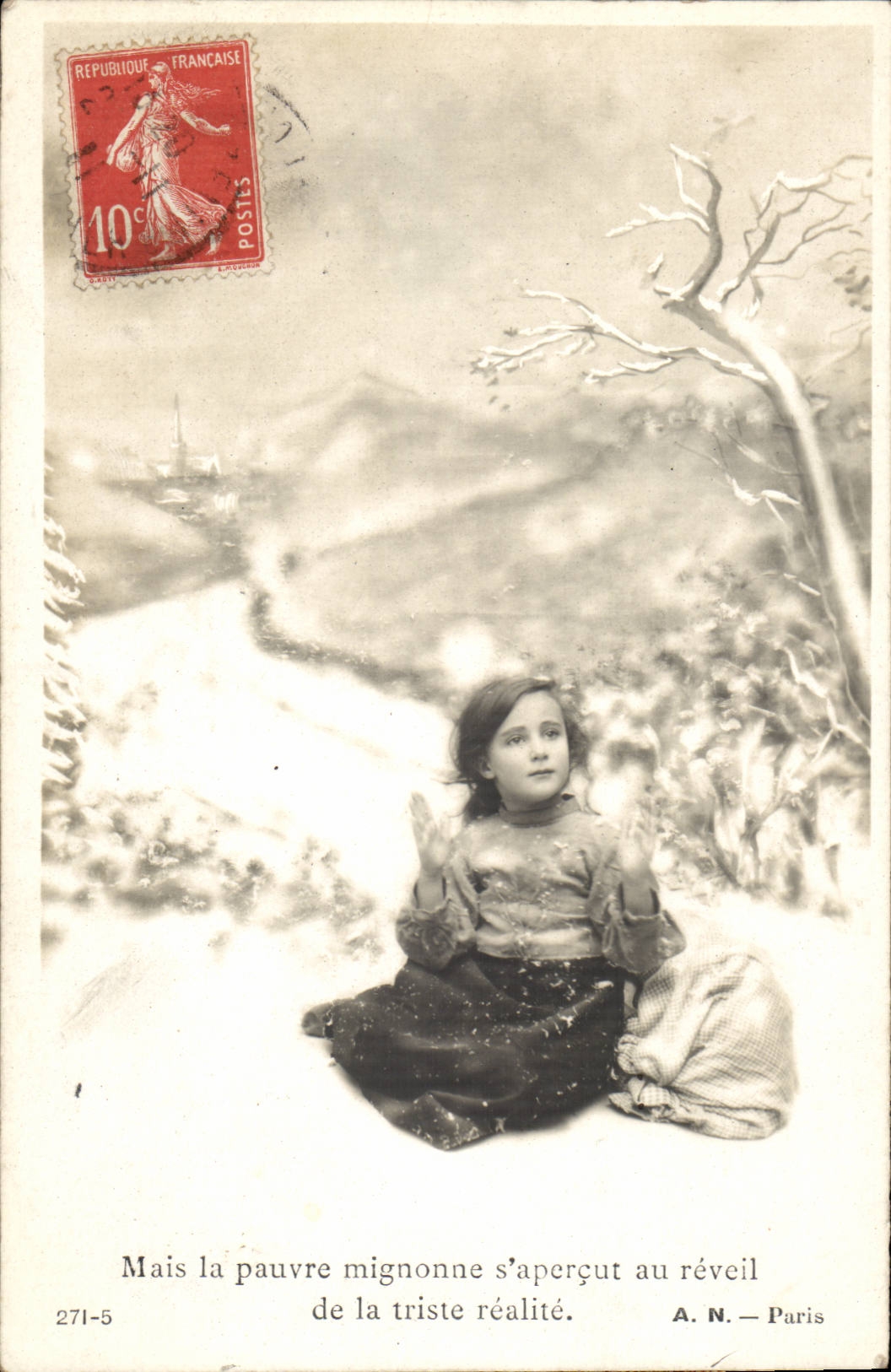 Fantaisie CPA Enfant fille Un soir de Noel la petite Madeleine mais la pauvre mignonne