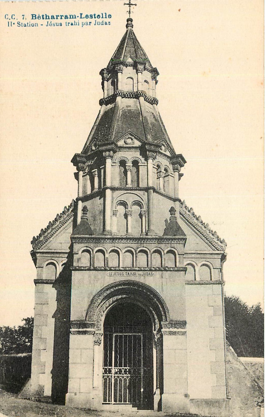 CPA Betharram Lestelle II Station Jesus trahi par Judas 
