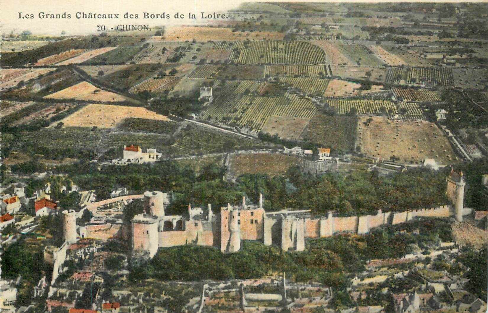 CPA Les Grands Chateaux des Bords de la Loire Chinon 