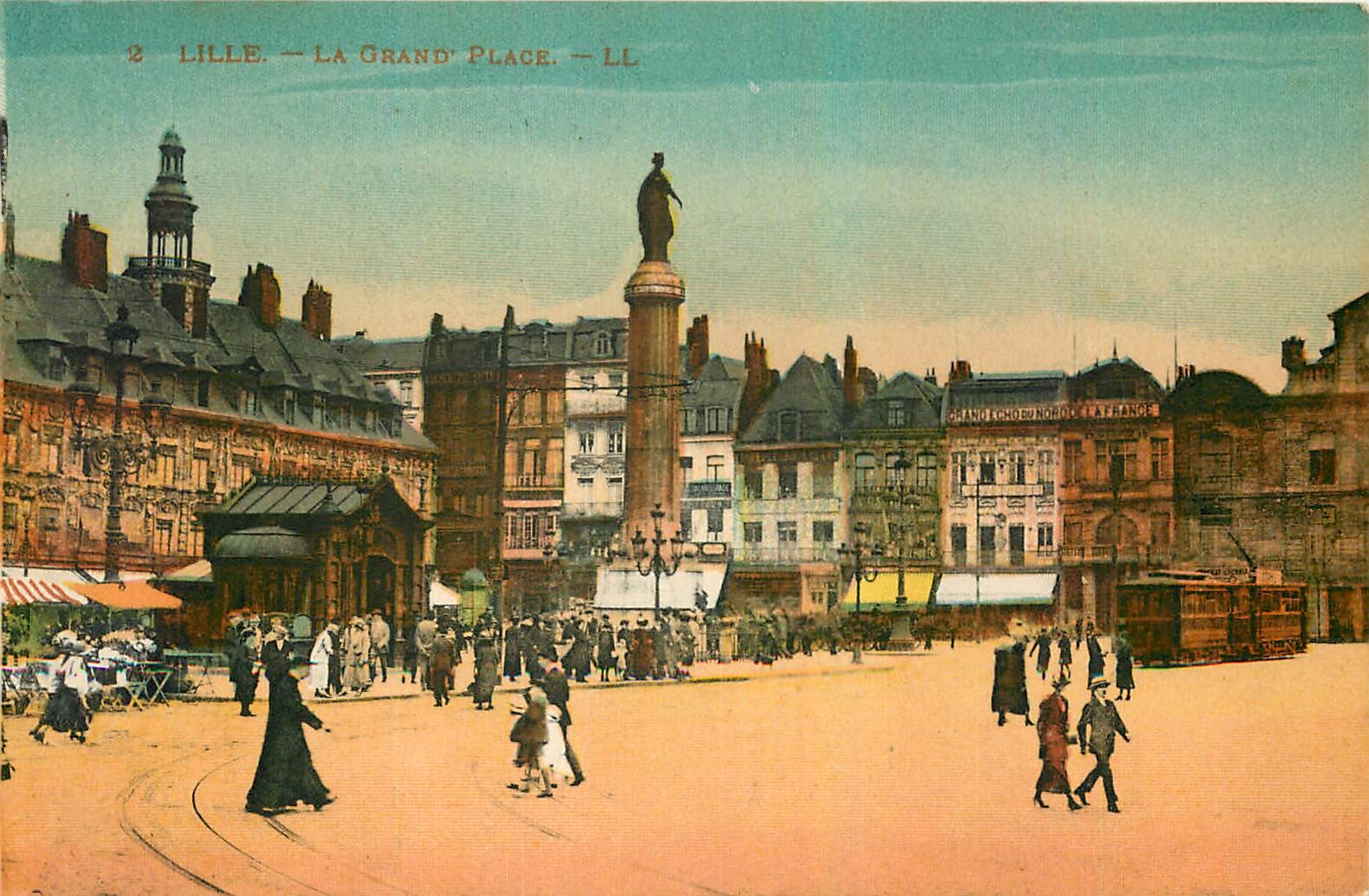 CPA Lille La Grand Place 