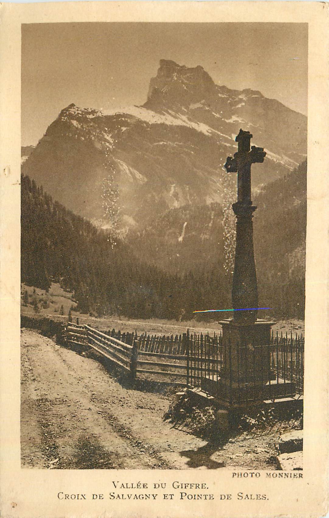 CPA Vallee du Giffre Croix de Salvagny et Pointe de Sales 