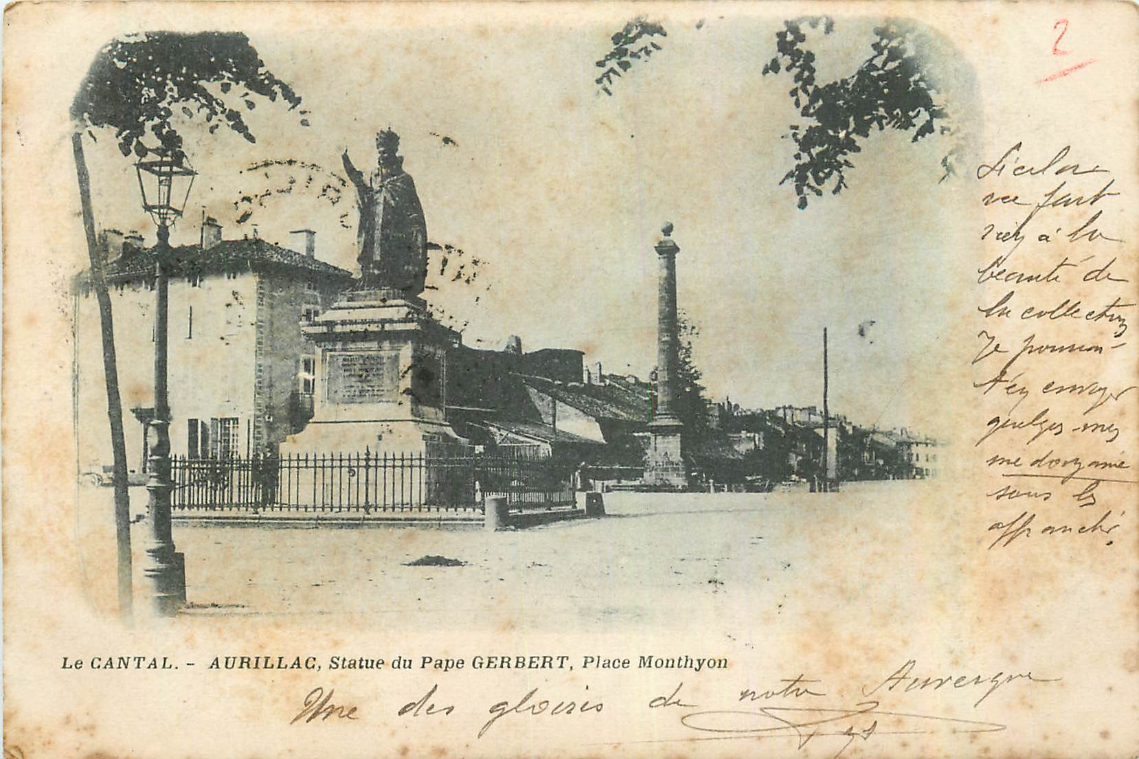 CPA Le Cantal Aurillac Statue du Pape Gerbert Place Montlyon 