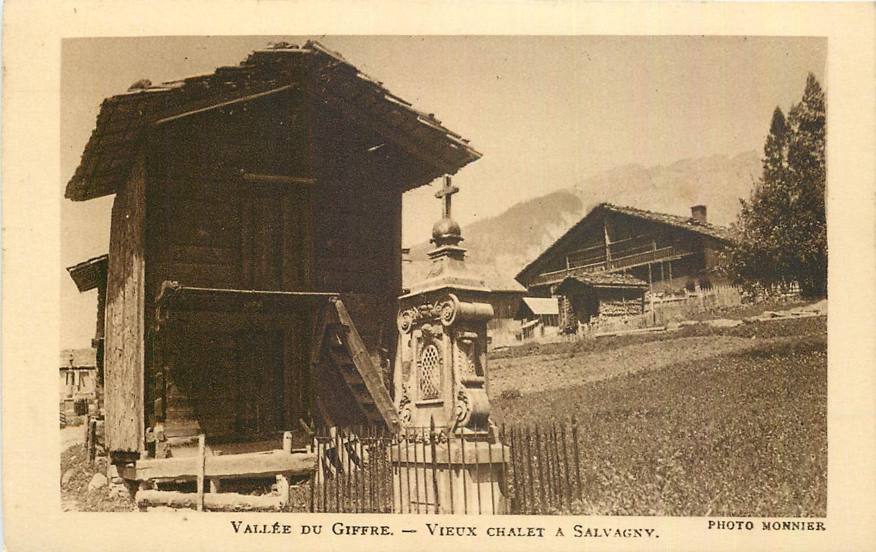 CPA Vallee du Giffre Vieux chalet a Salvagny 