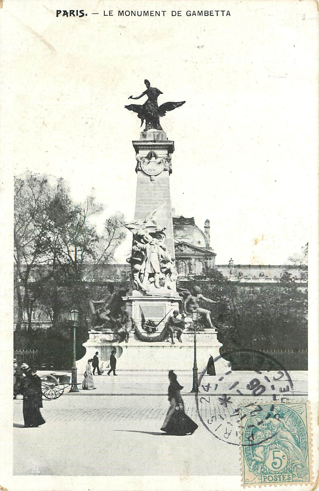 CPA Paris Le Monument de Gambetta