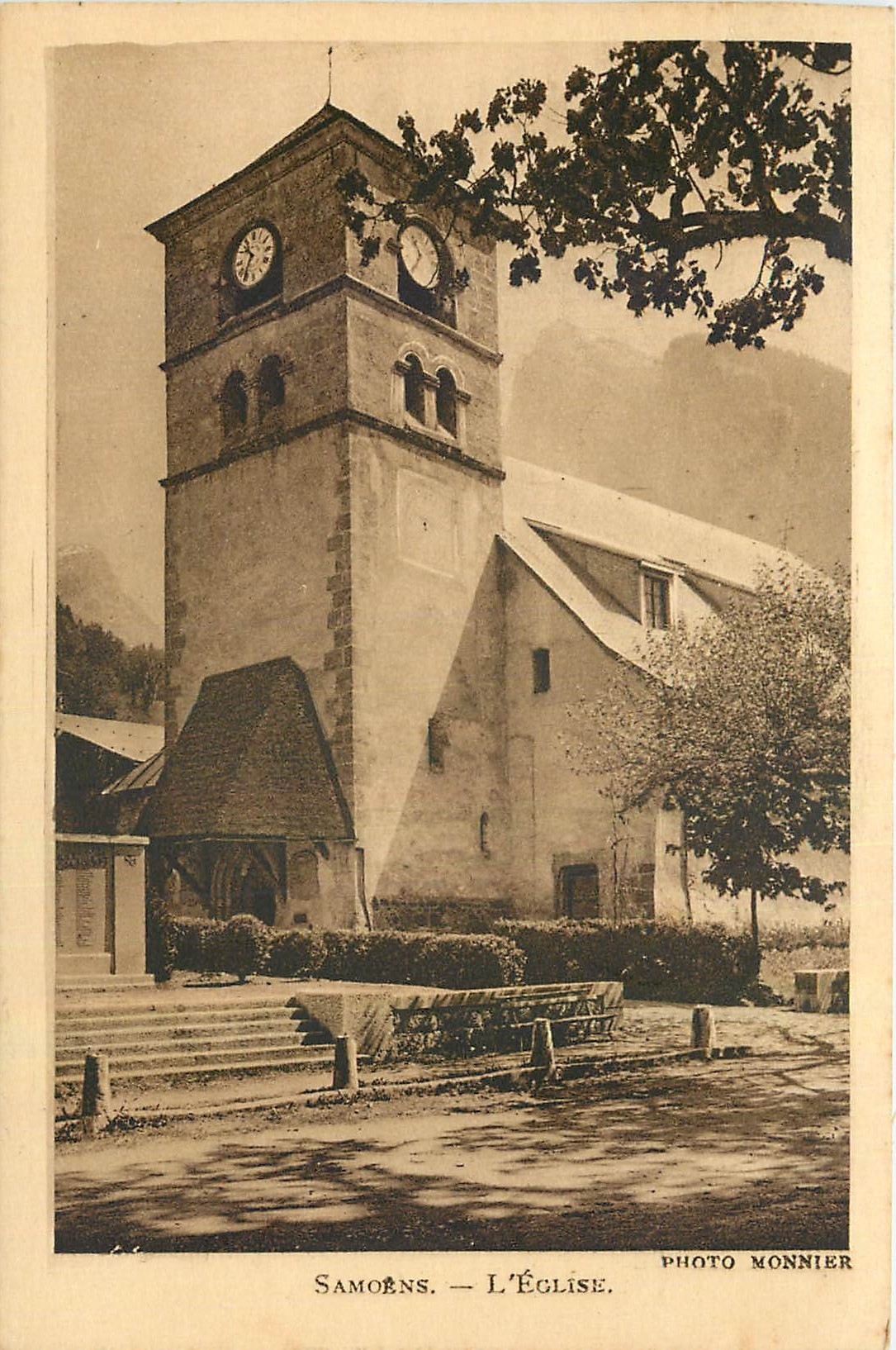 CPA Samoens l'Eglise 