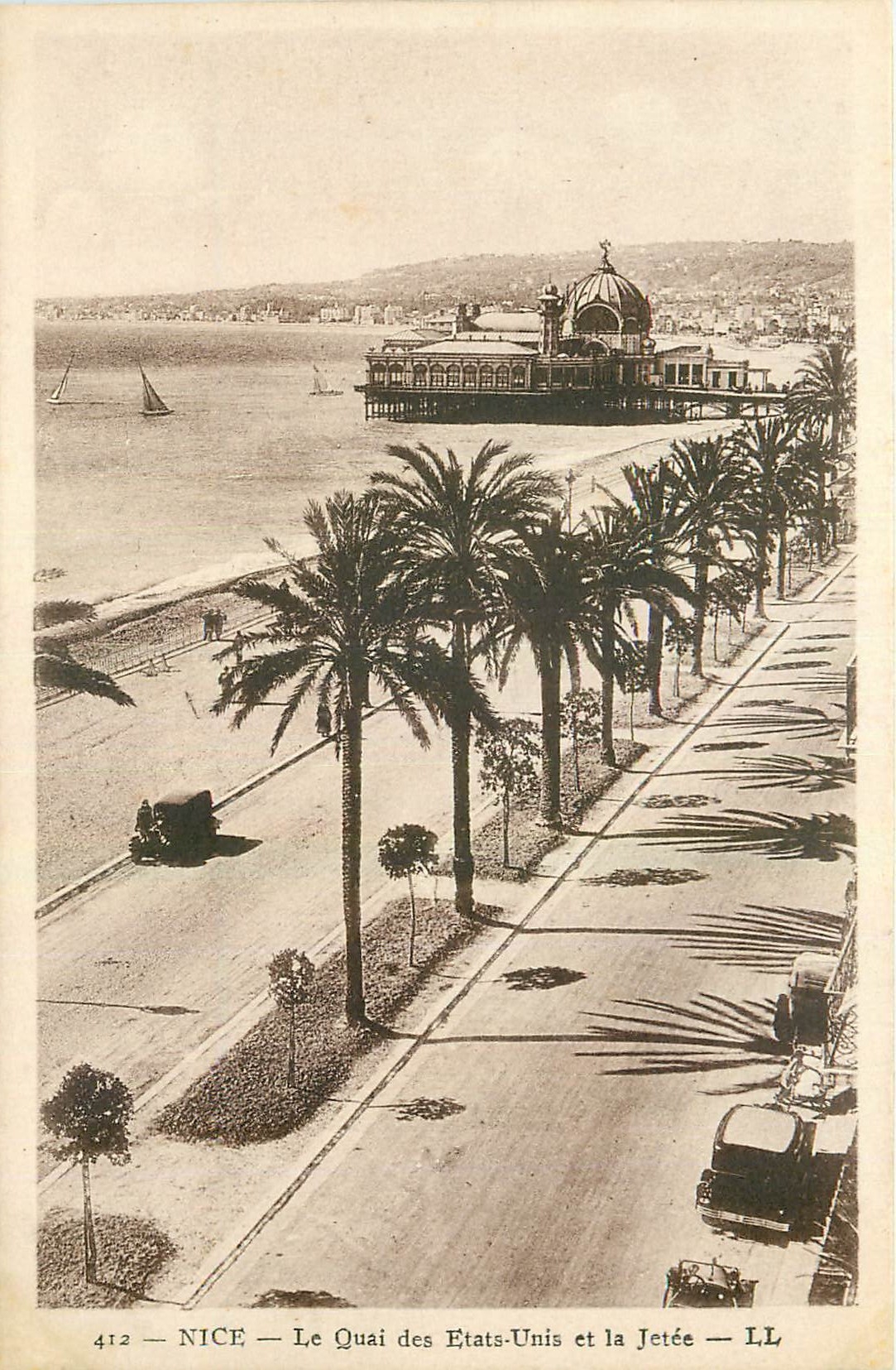 CPA Nice Le Quai des Etats Unis et la Jetee