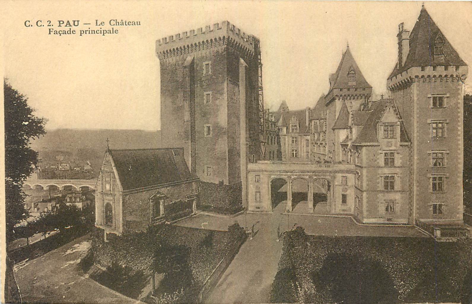 CPA Pau Le Chateau Facade Principale 