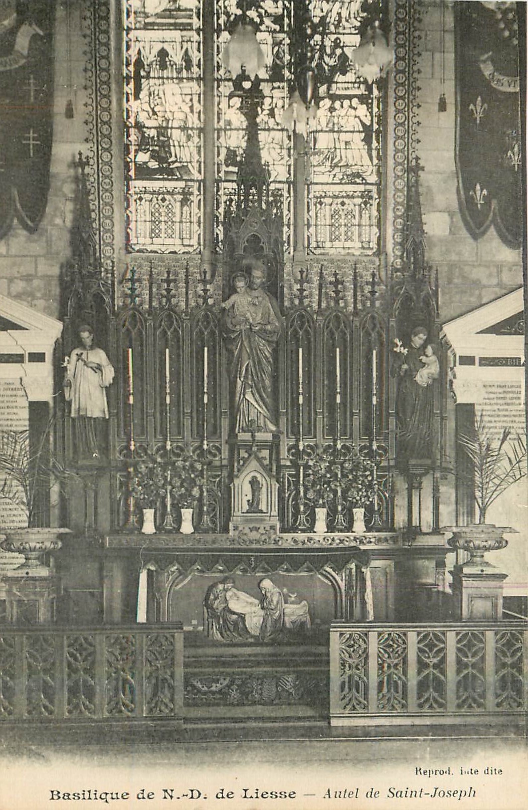 CPA Basilique de N D de Liesse Autel de Saint Joseph 