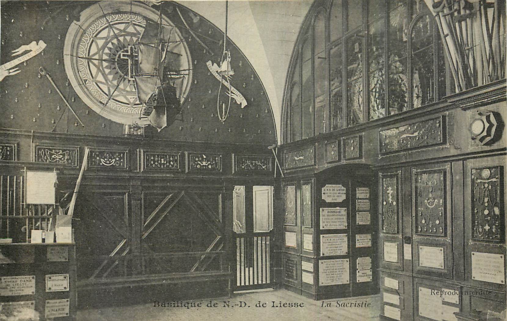 CPA Basilique de N D de Liesse La Sacristie 