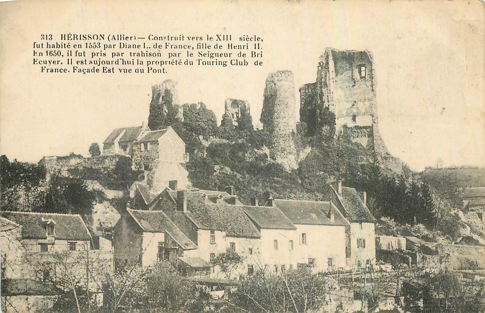 CPA Herisson Allier Facade Est vue du Port
