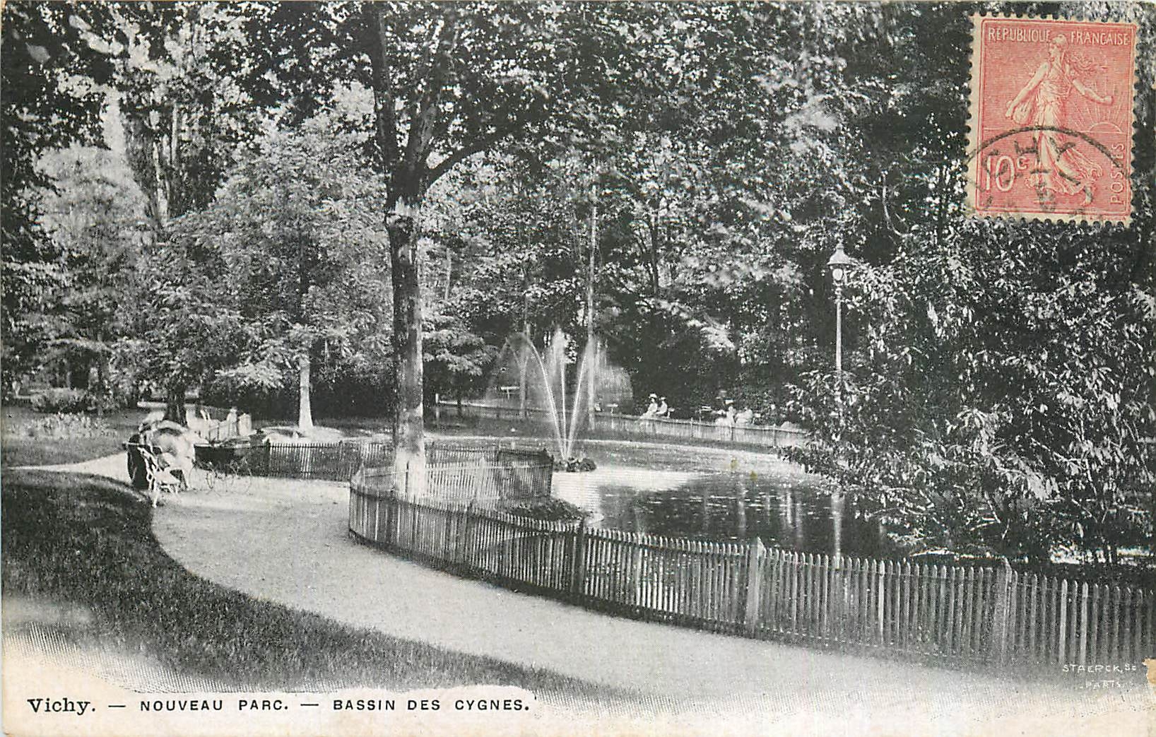 CPA Vichy Nouveau Parc Bassin des Cygnes 