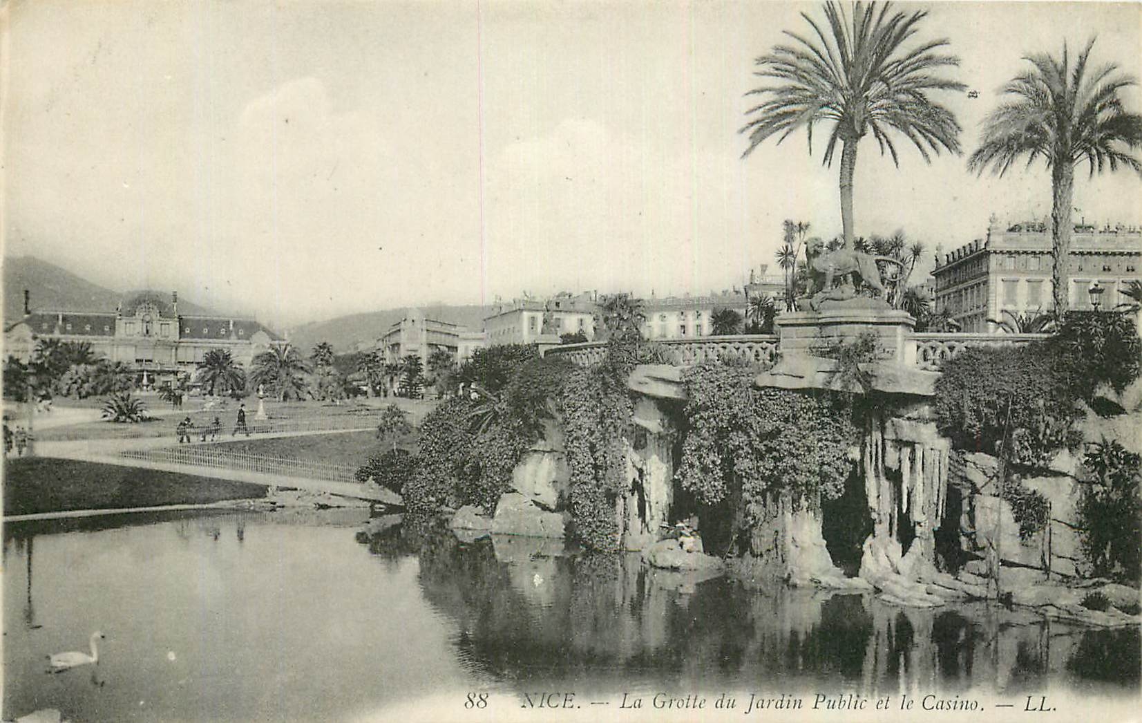 CPA Nice La Grotte du Jardin Public et le Casino 