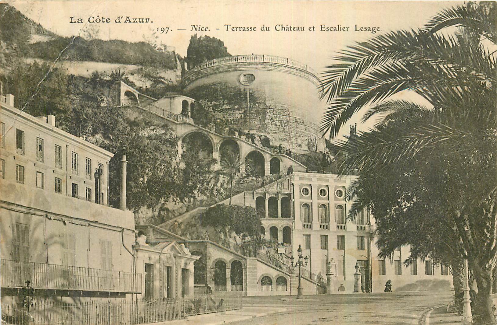 CPA La Cote d'Azur Nice Terrasse du Chateau et Escalier Lesage 