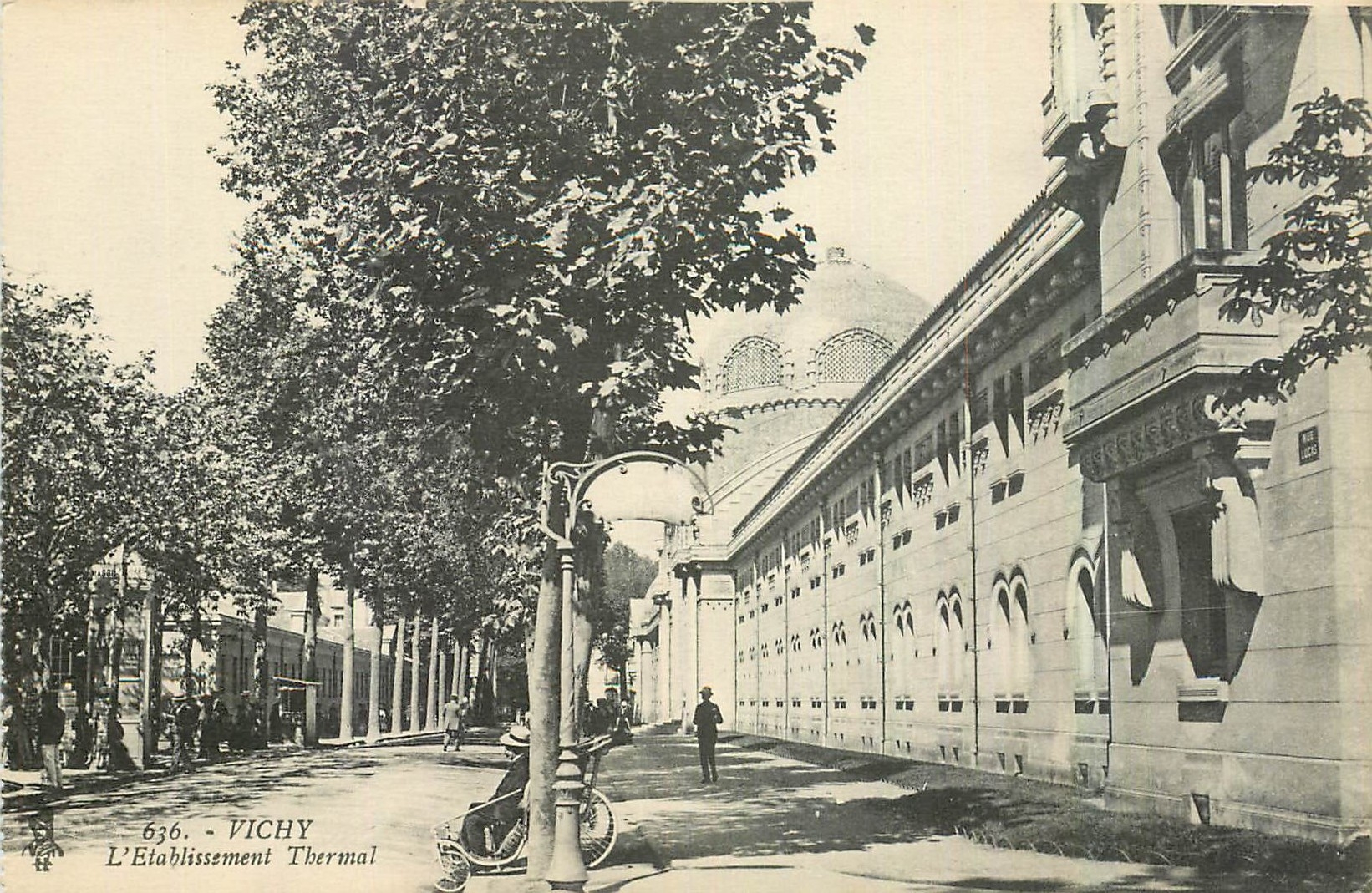 CPA Vichy l'Etablissement Thermal 