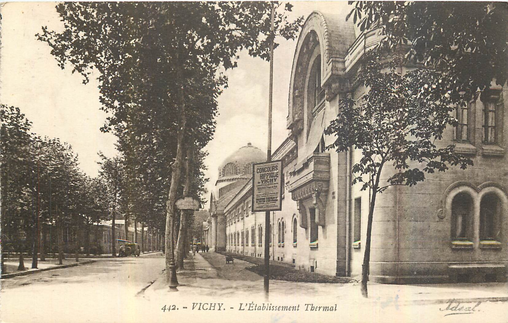 CPA Vichy l'Etablissement Thermal 