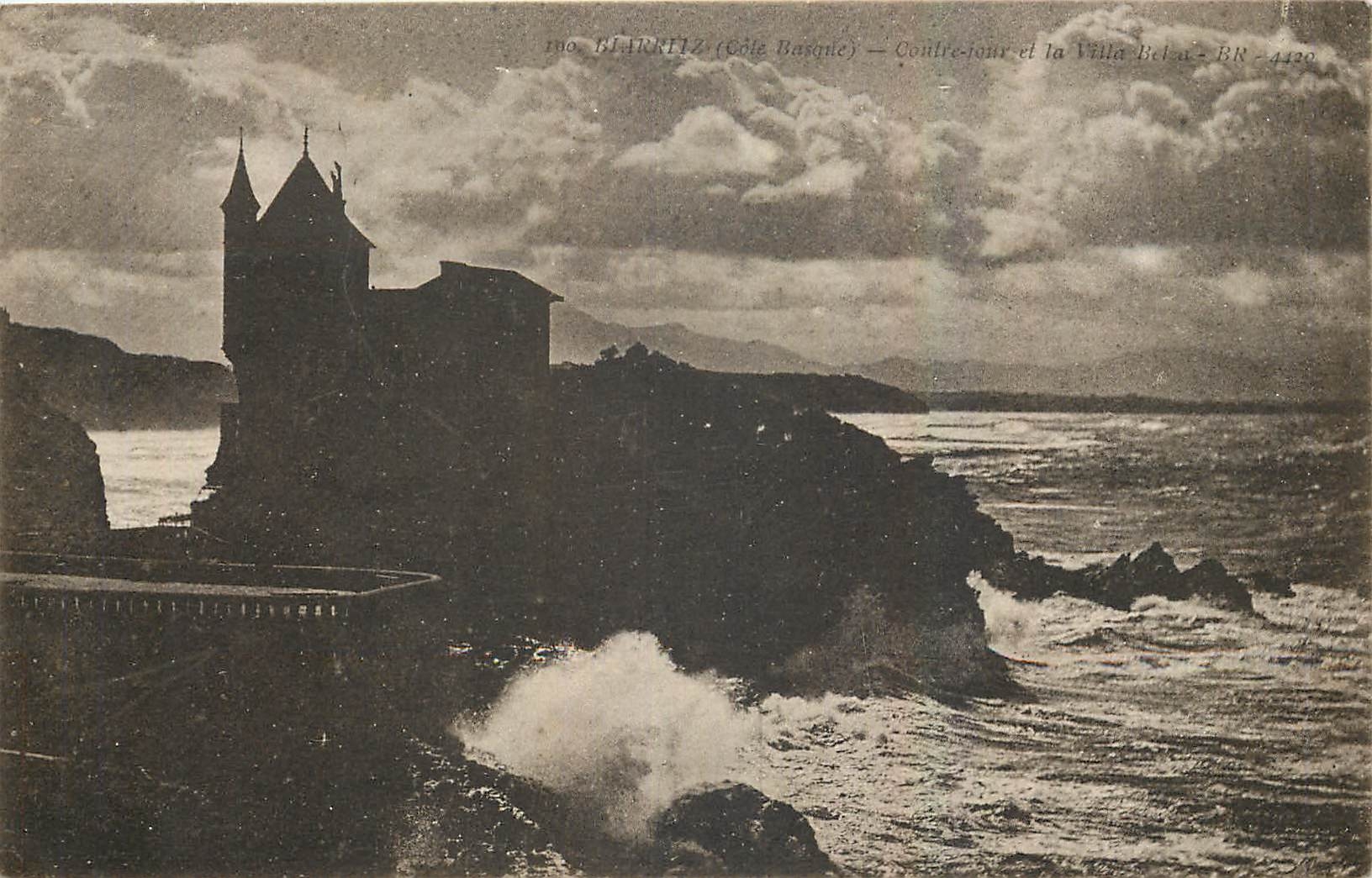 CPA Biarritz Contre jour et la villa 