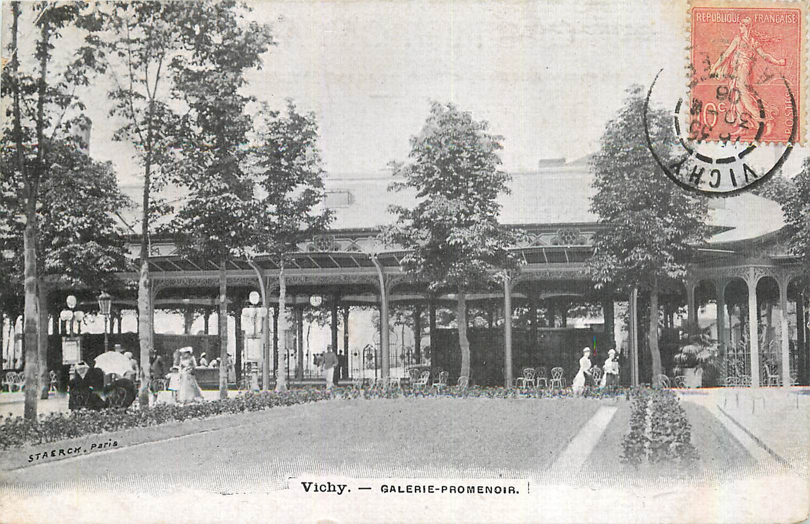 CPA Vichy Galerie Promenoir 