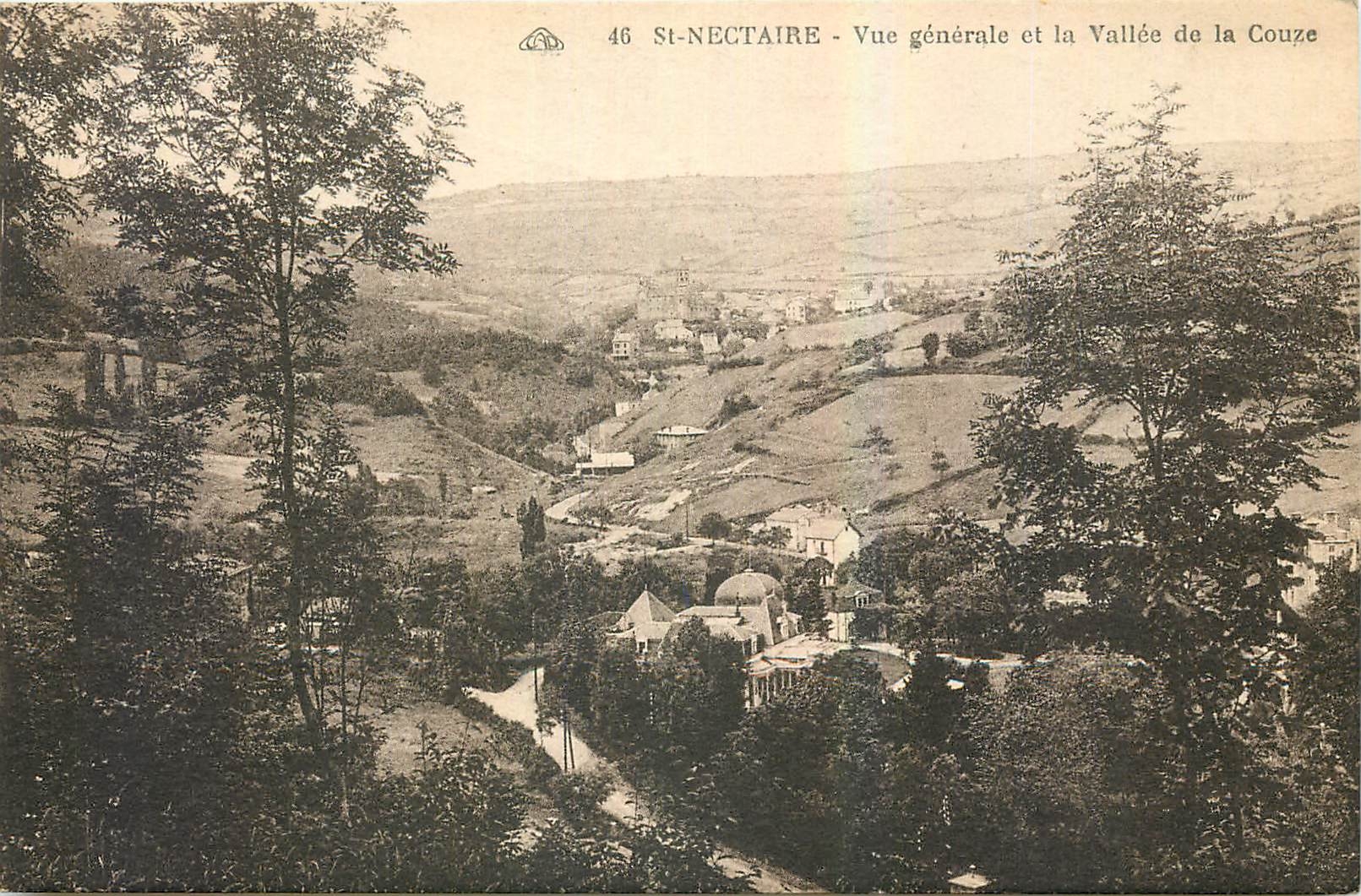 CPA St Nectaire Vue generale et la Vallee de la Couze 