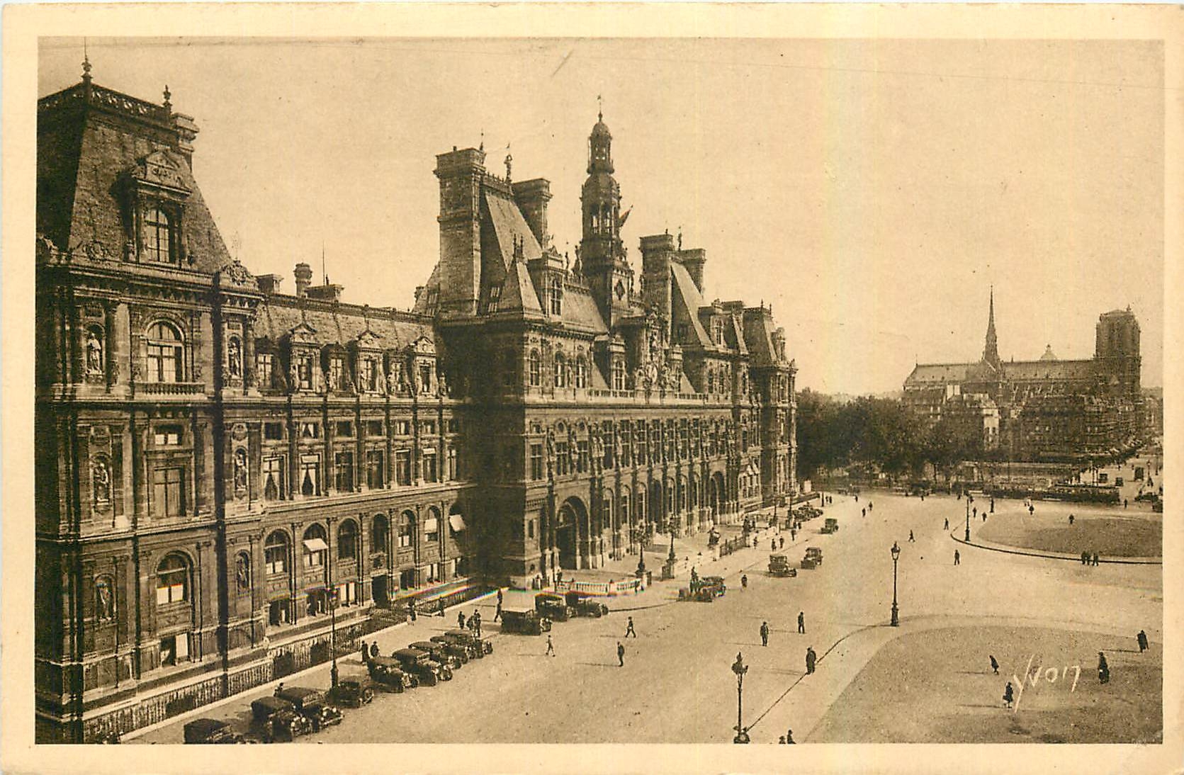CPA Paris en flanant L'Hotel de Ville Notre Dame