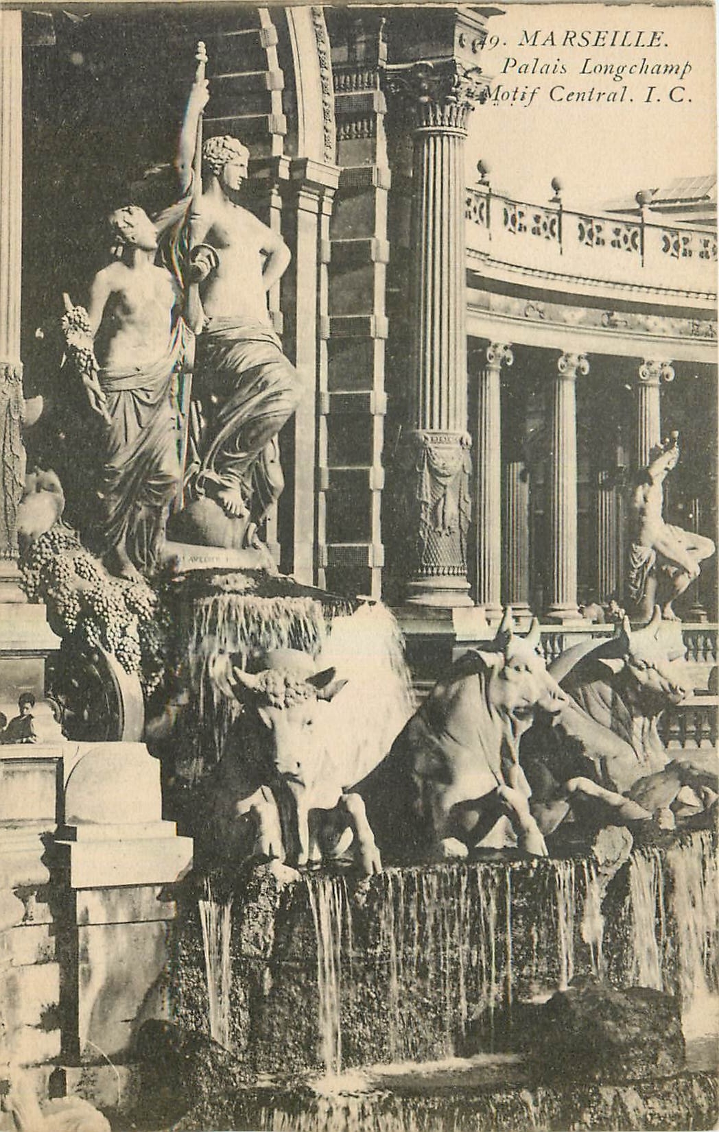 CPA Marseille Palais Longchamp Motif central 