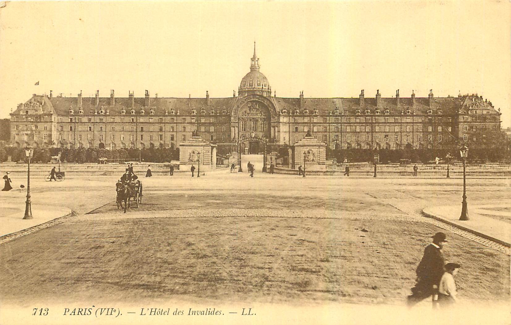 CPA Paris L'Hotel des Invalides