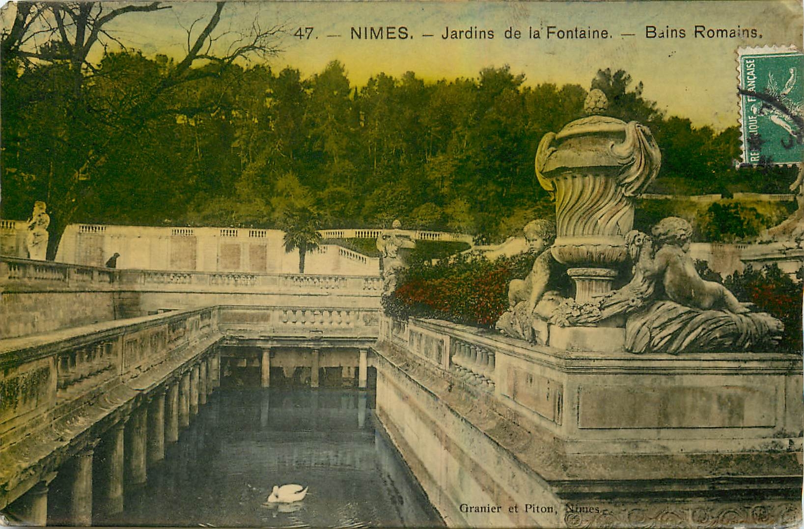 CPA Nimes Jardins de la Fontaine Bains Romains