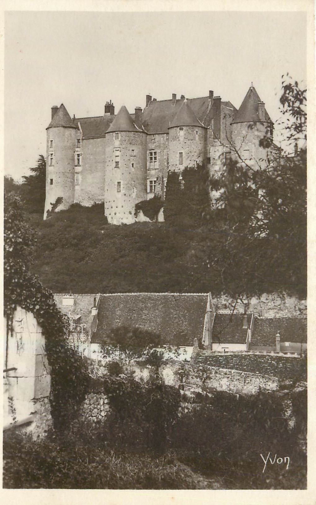 CPA La Douce France Chateaux de la Loire Chateau de Luynes 