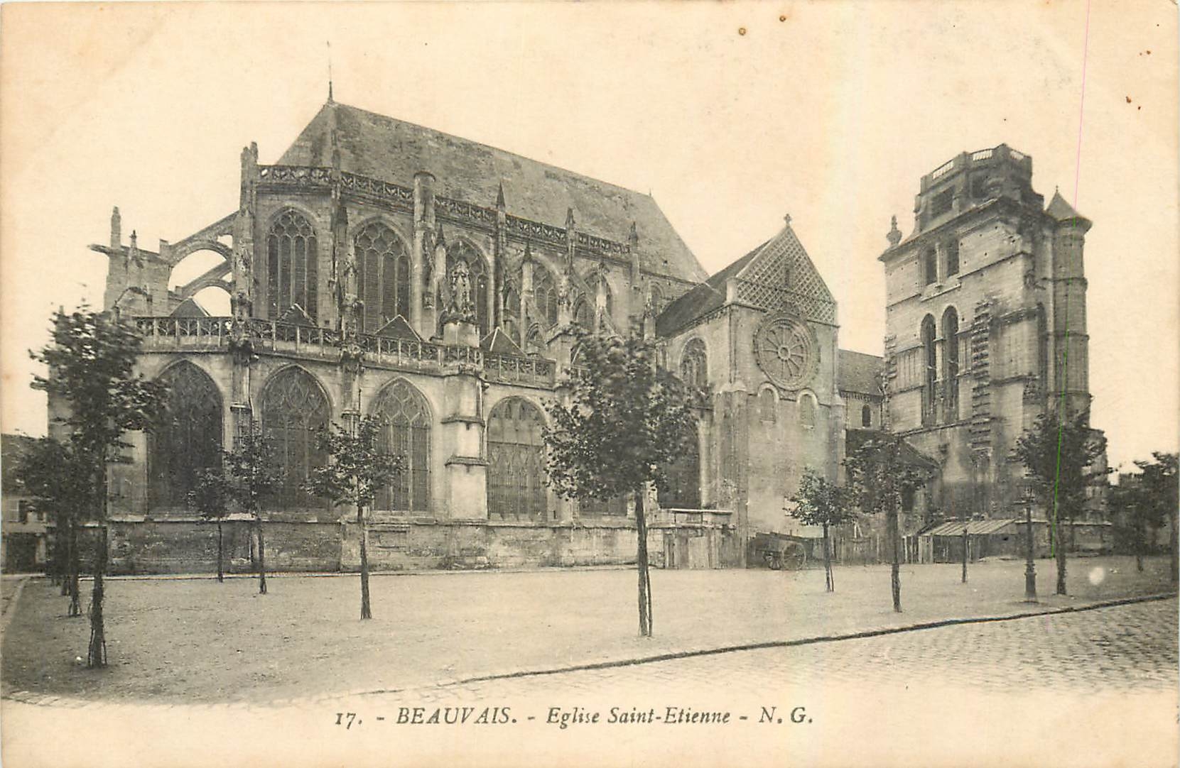 CPA Beauvais Eglise Saint Etienne 