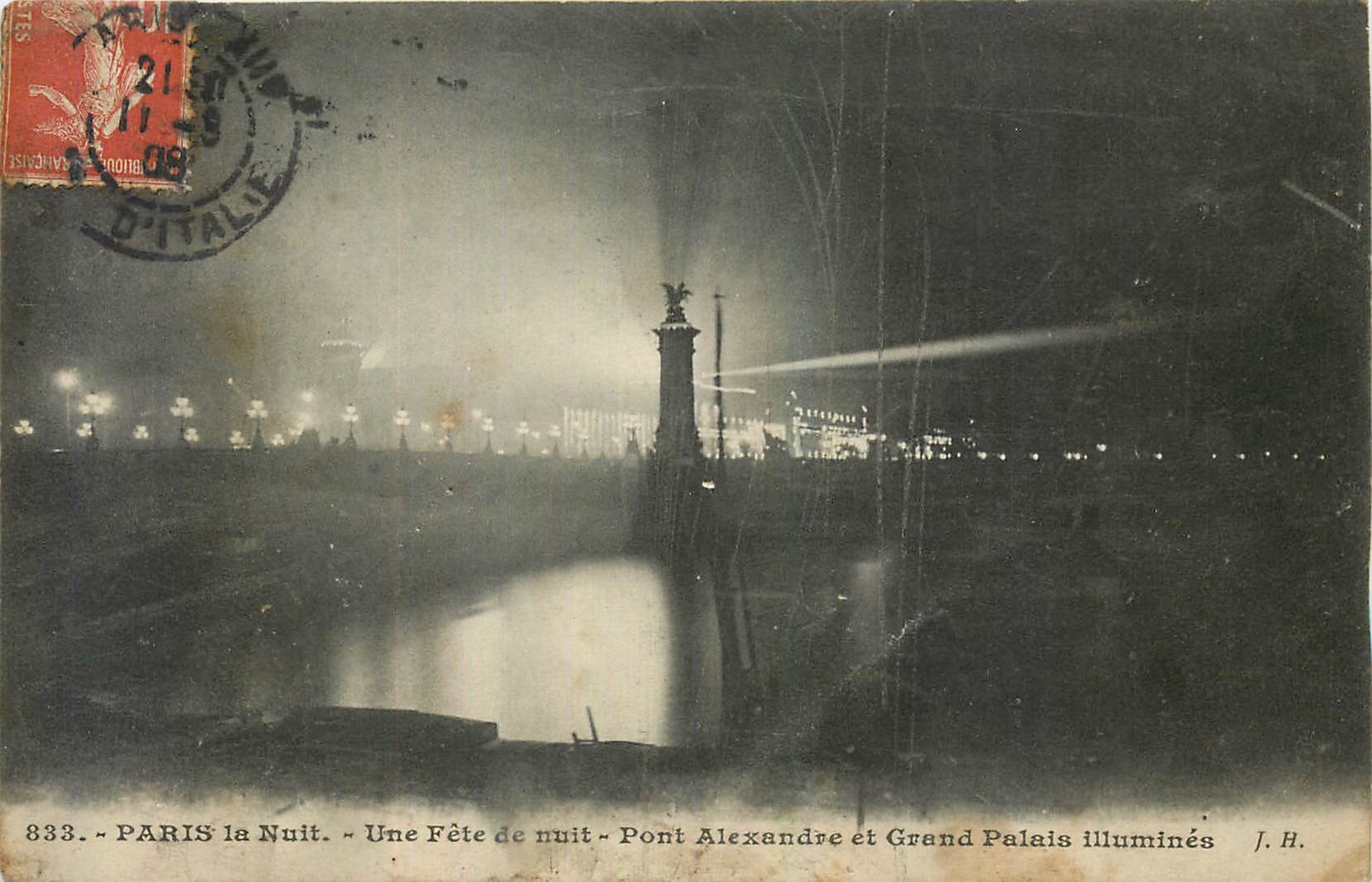 CPA Paris la Nuit Une Fete de nuit Pont Alexandre et Grand Palais illumines
