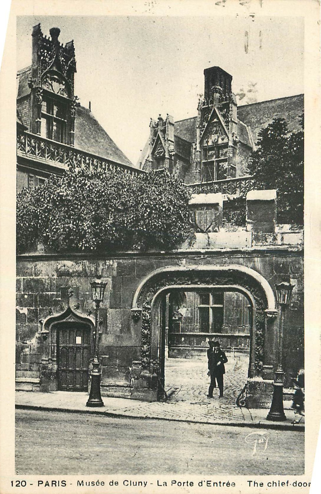 CPA Paris Musee de Cluny La Porte d'Entree 