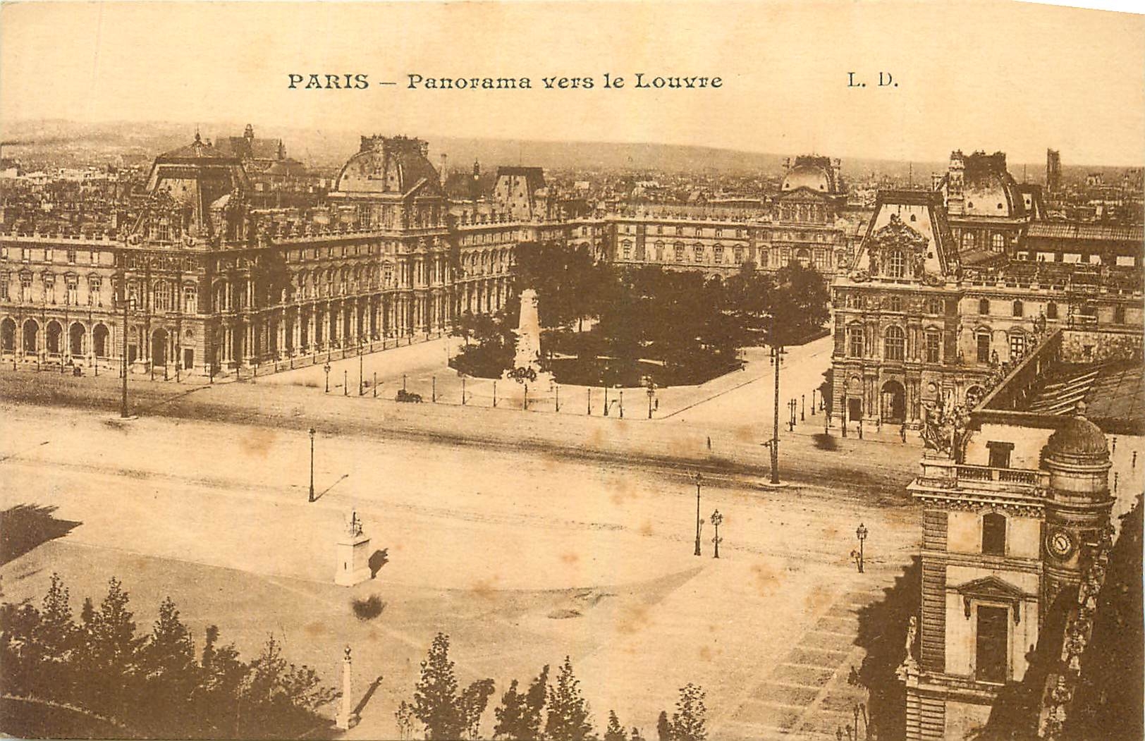 CPA Paris Panorama vers la Louvre 