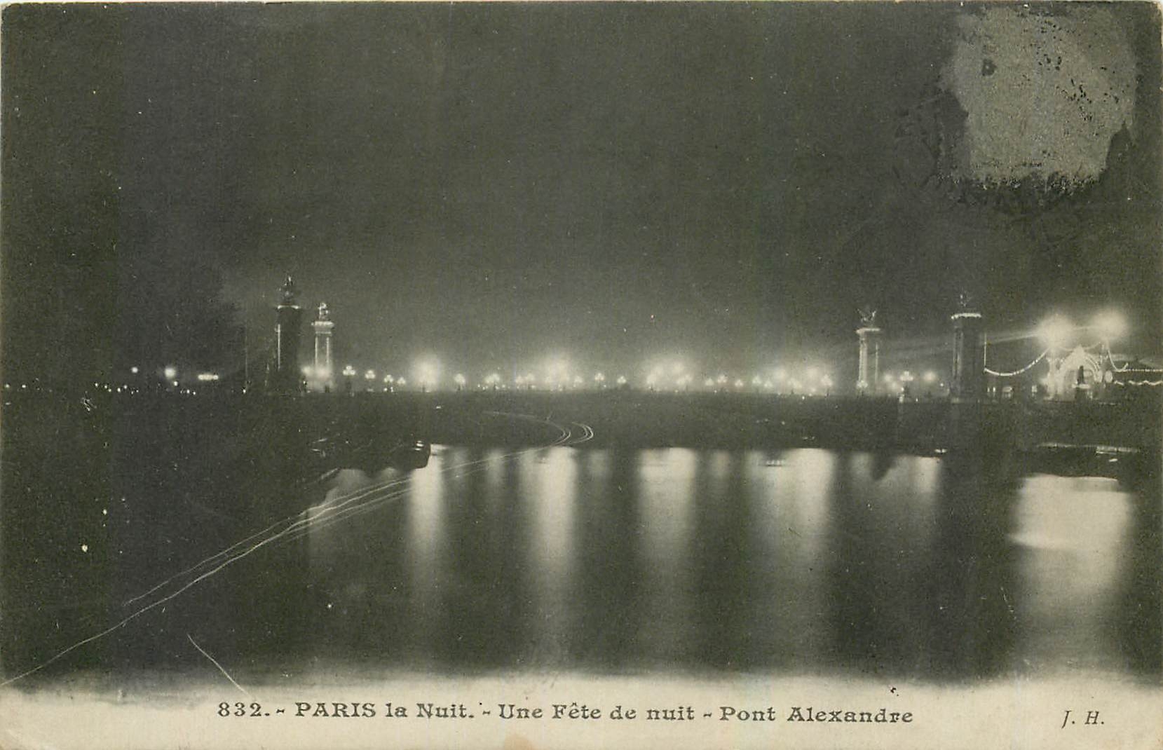 CPA Paris la Nuit Une Fete de nuit Pont Alexandre 