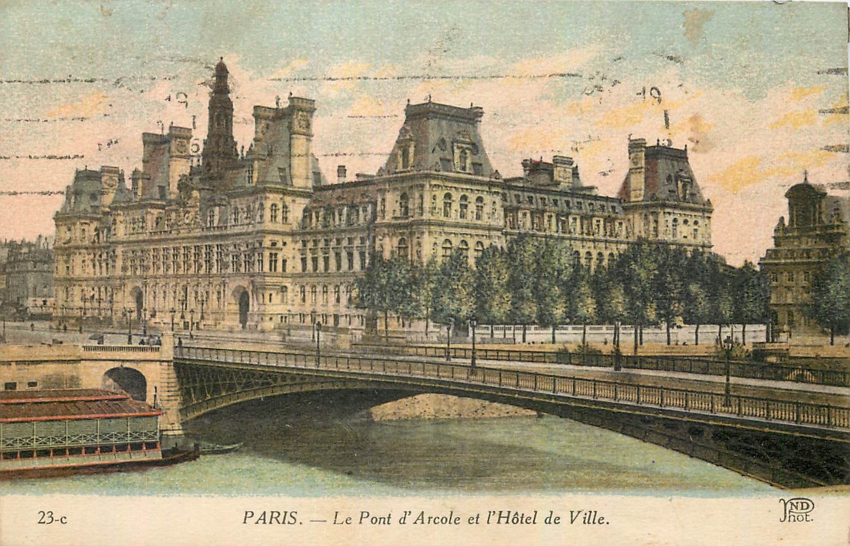 CPA Paris Le Pont d'Arcole et l'Hotel de Ville 