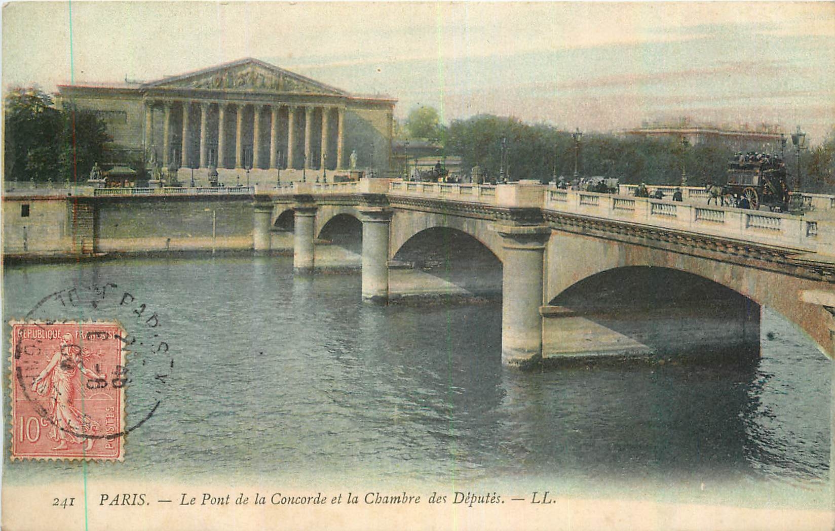 CPA Paris Le Pont de la Concorde et la Chambre des Deputes