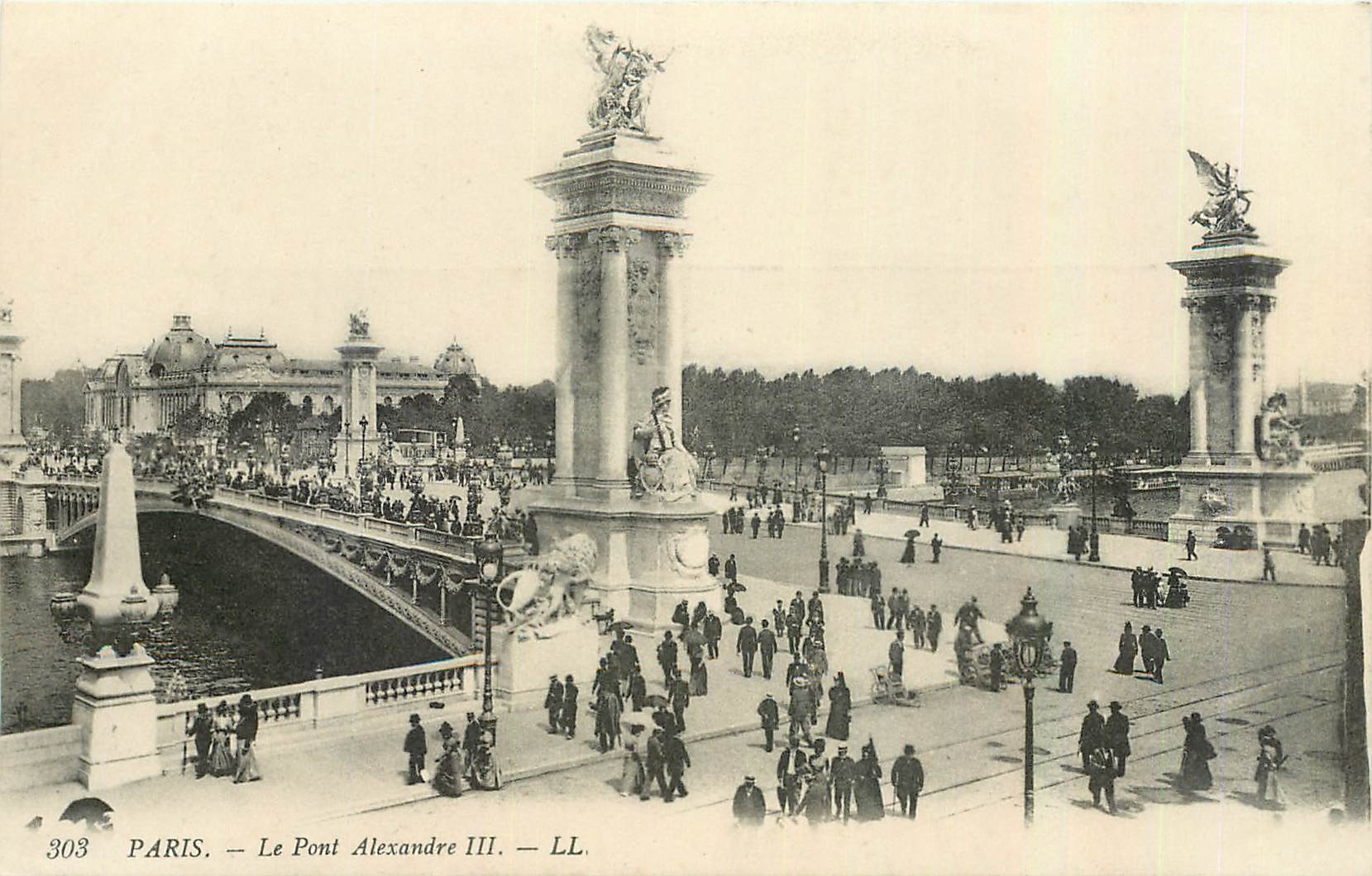 CPA Paris Le Pont Alexandre III 