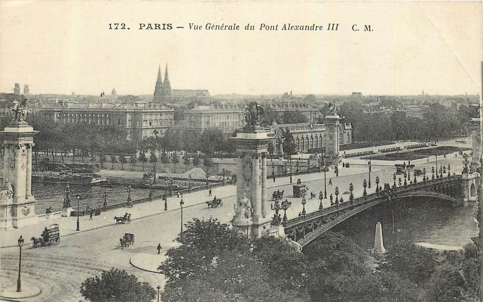 CPA Paris Vue generale du Pont Alexandre III 