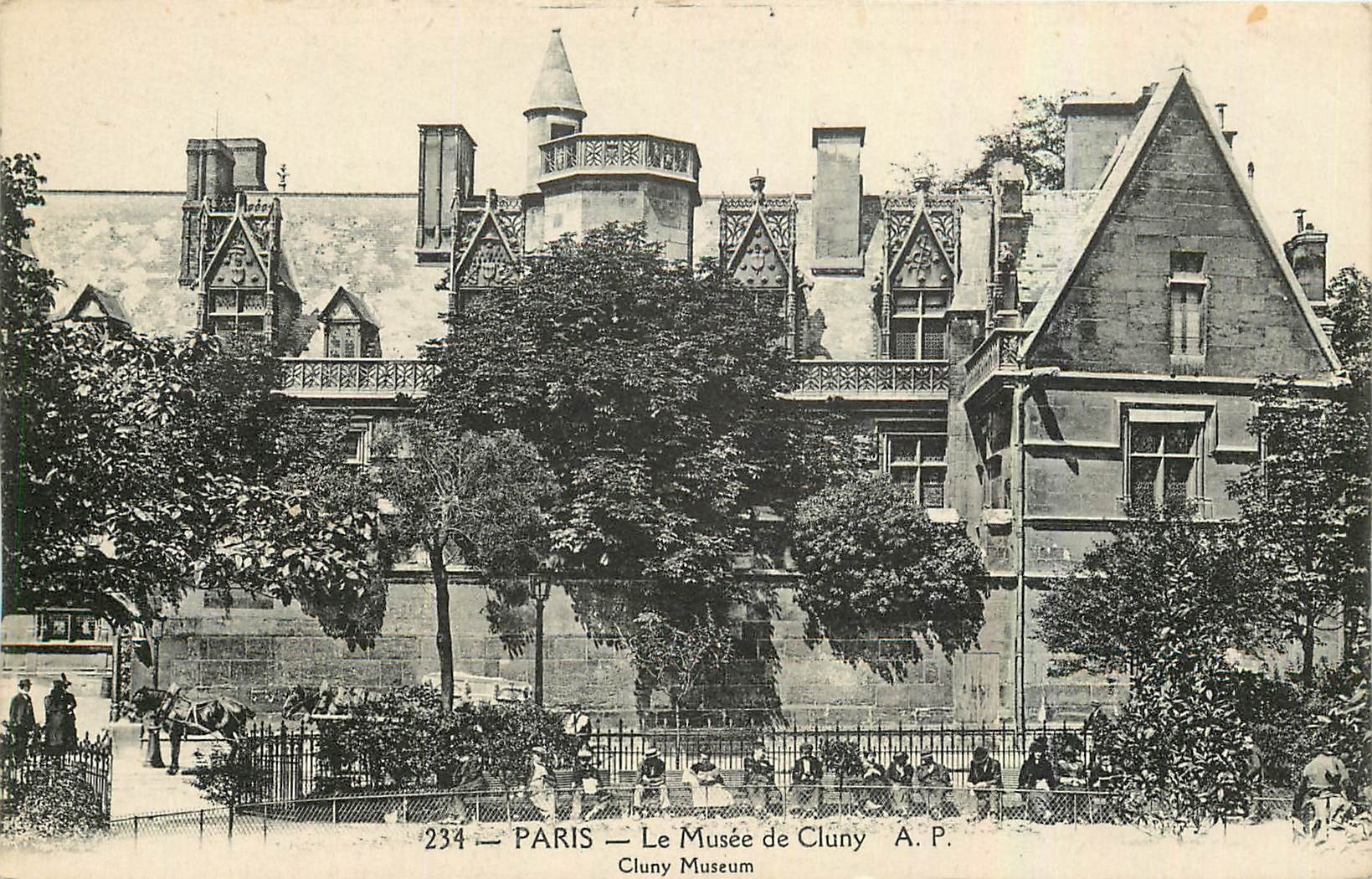 CPA Paris Le Musee de Cluny 