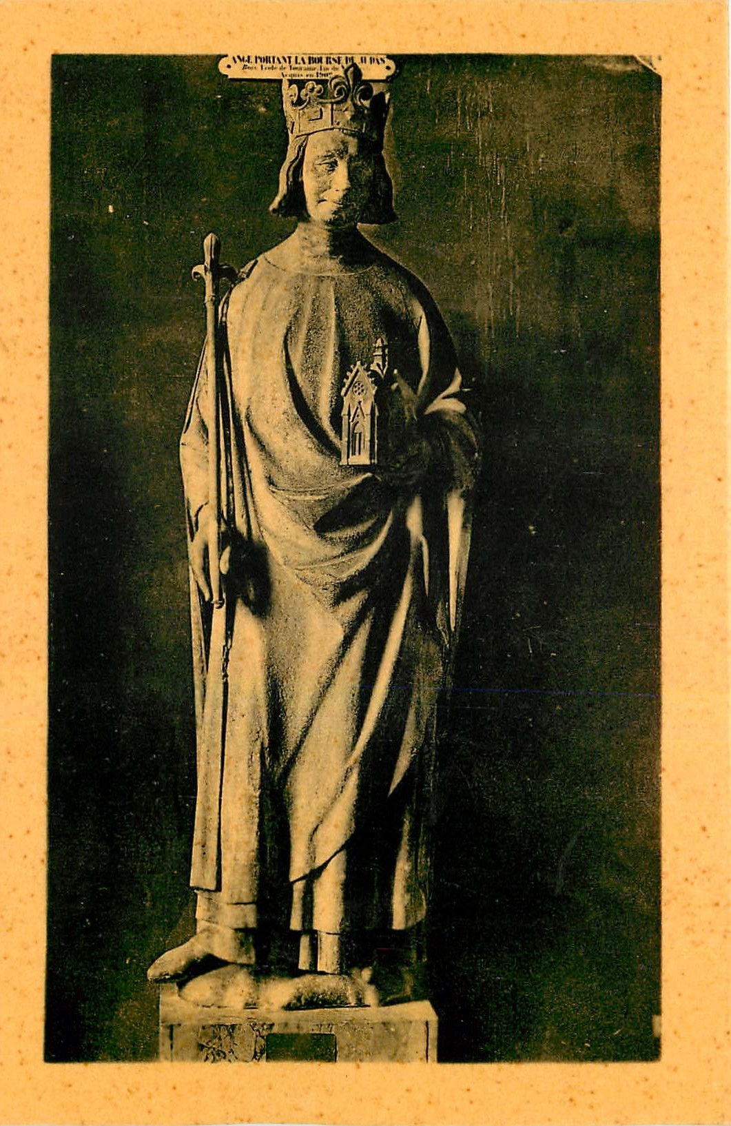 CPA Statue du Roi Charles V provenant du Portail des Celestins Paris Musee du Louvre