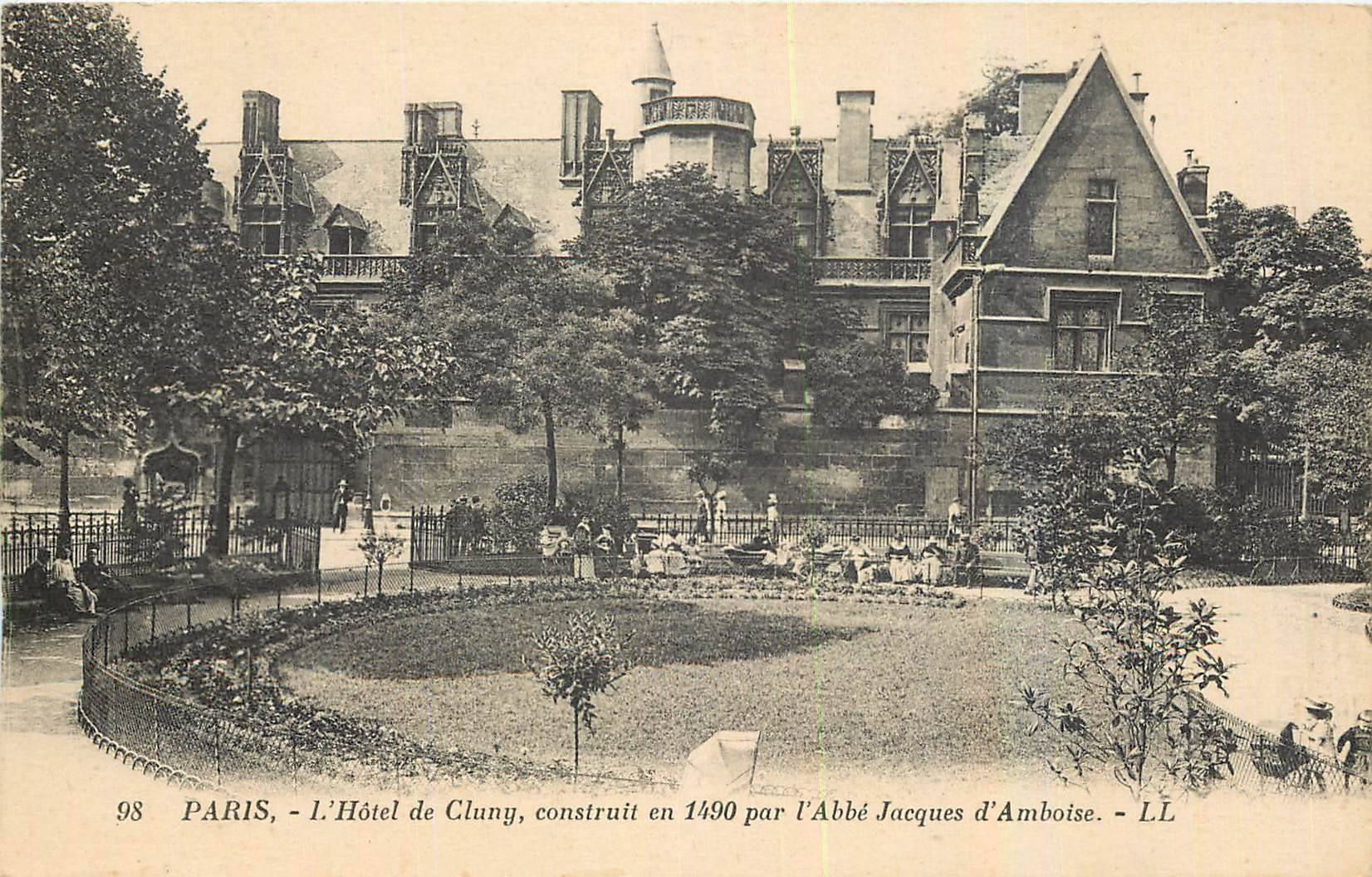 CPA Paris l'Hotel de Cluny construit en 1490 par l'Abbe Jacques d'Amboise 