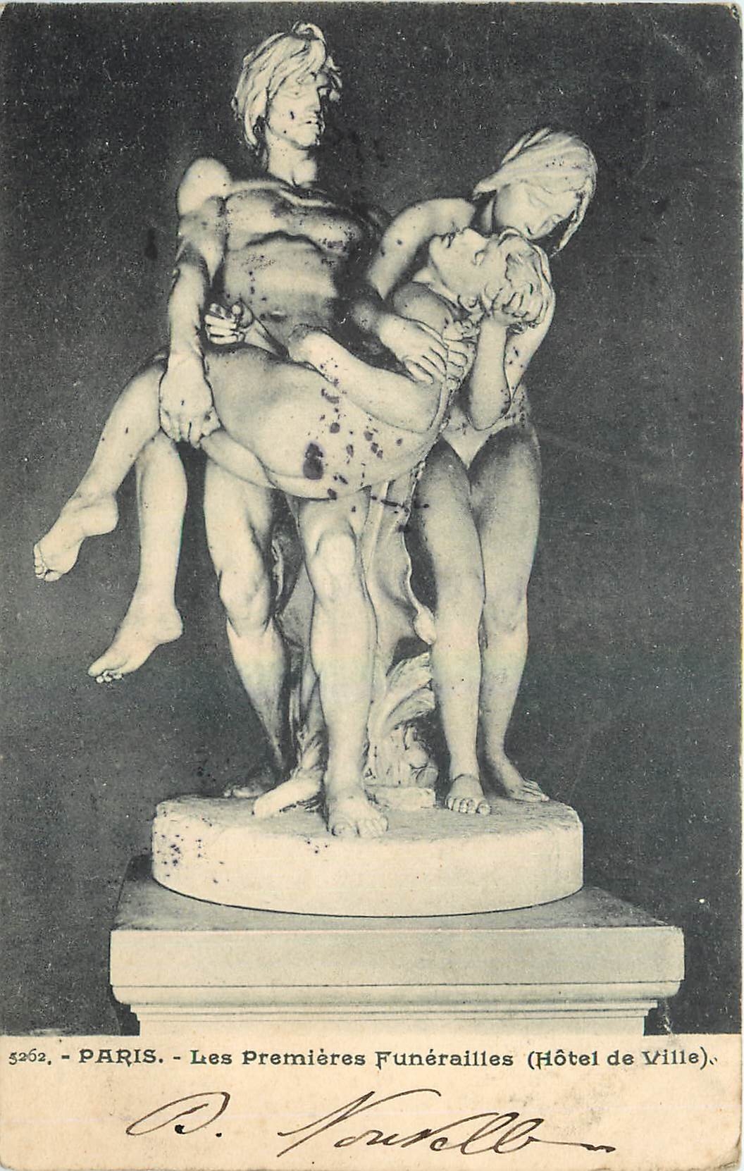 CPA Paris Les Premieres Funerailles Hotel de Ville