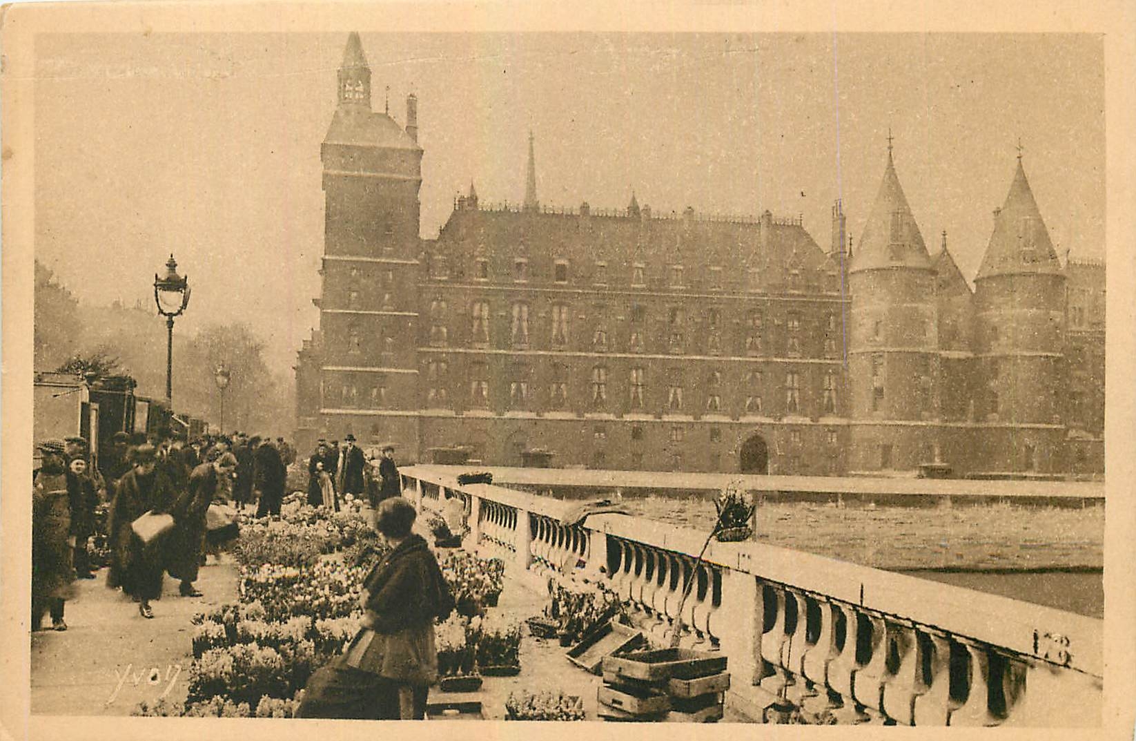 CPA Paris en flanant Le Marche aux fleurs du Pont au Change et la Conciergerie